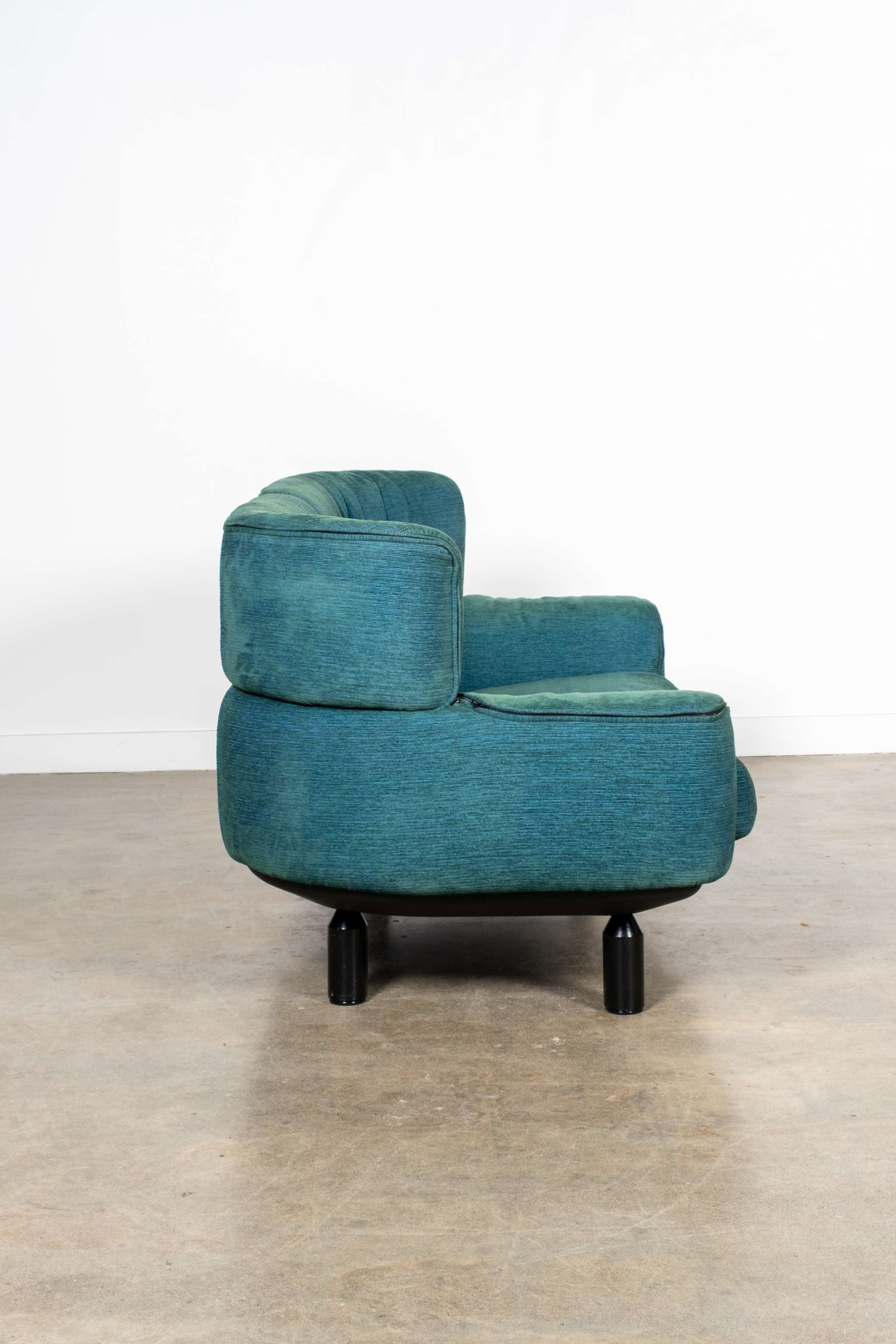 2-Seater Bull Sofa