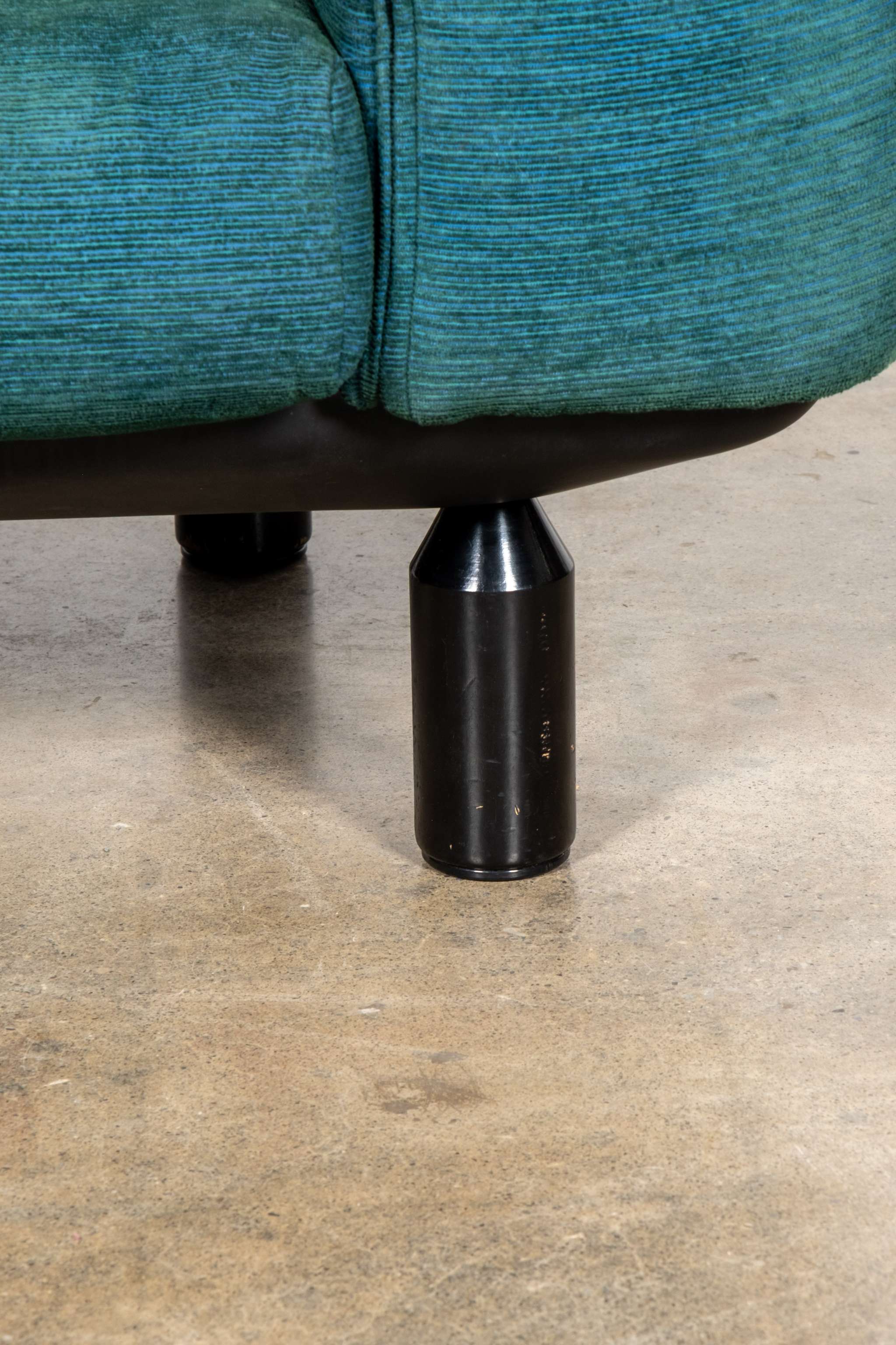 2-Seater Bull Sofa