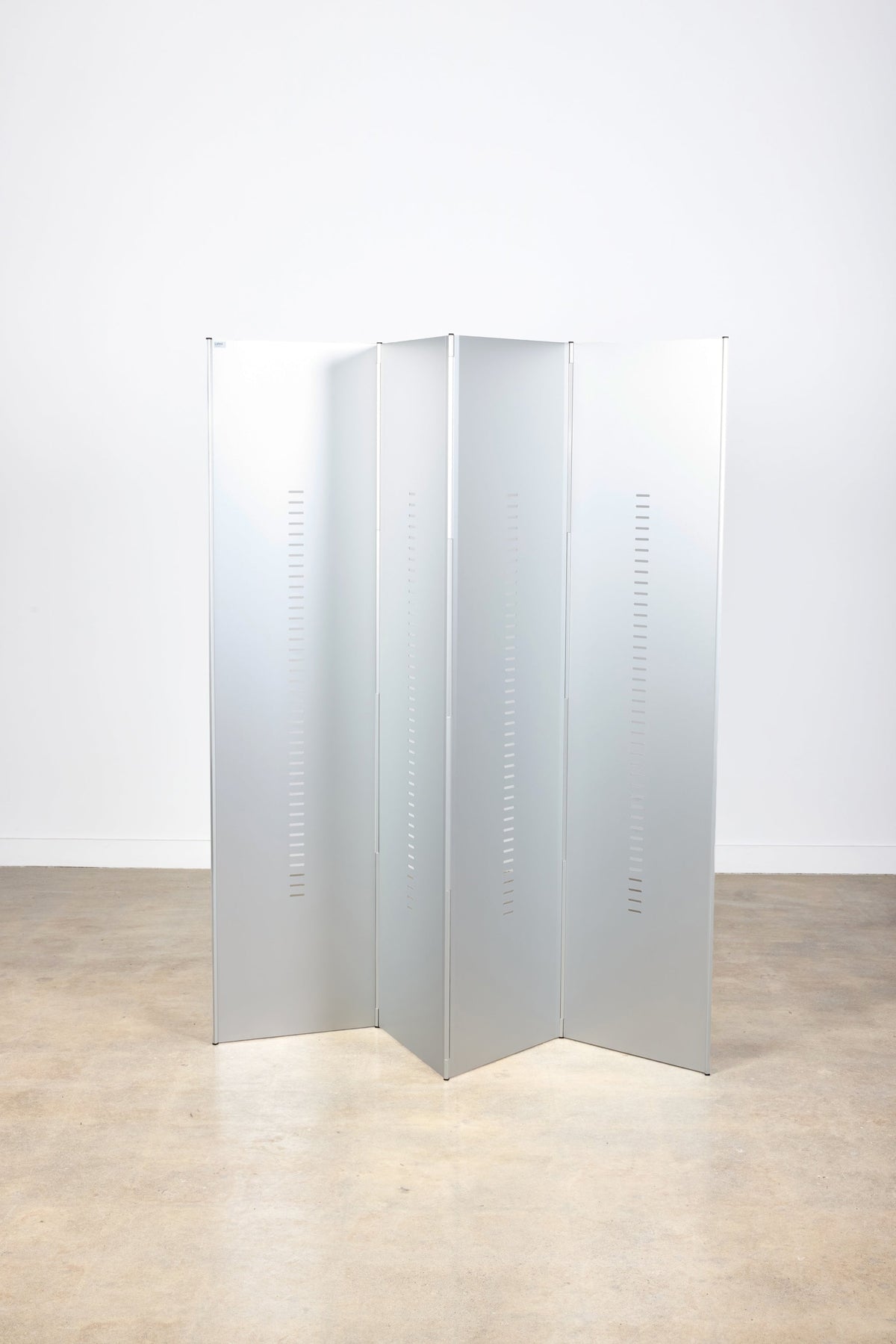 Aluminum Screen, 4-Section