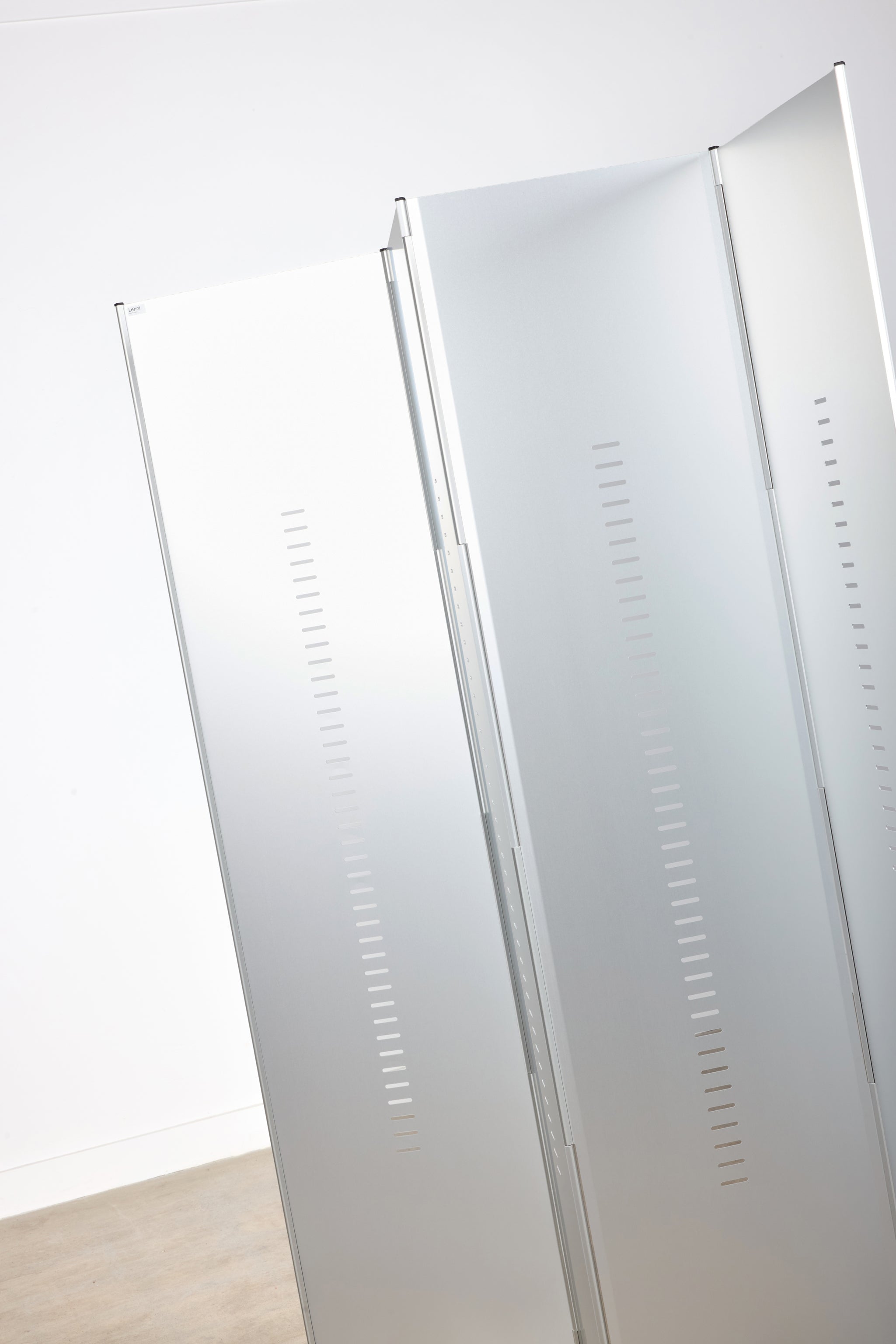 Aluminum Screen, 4-Section