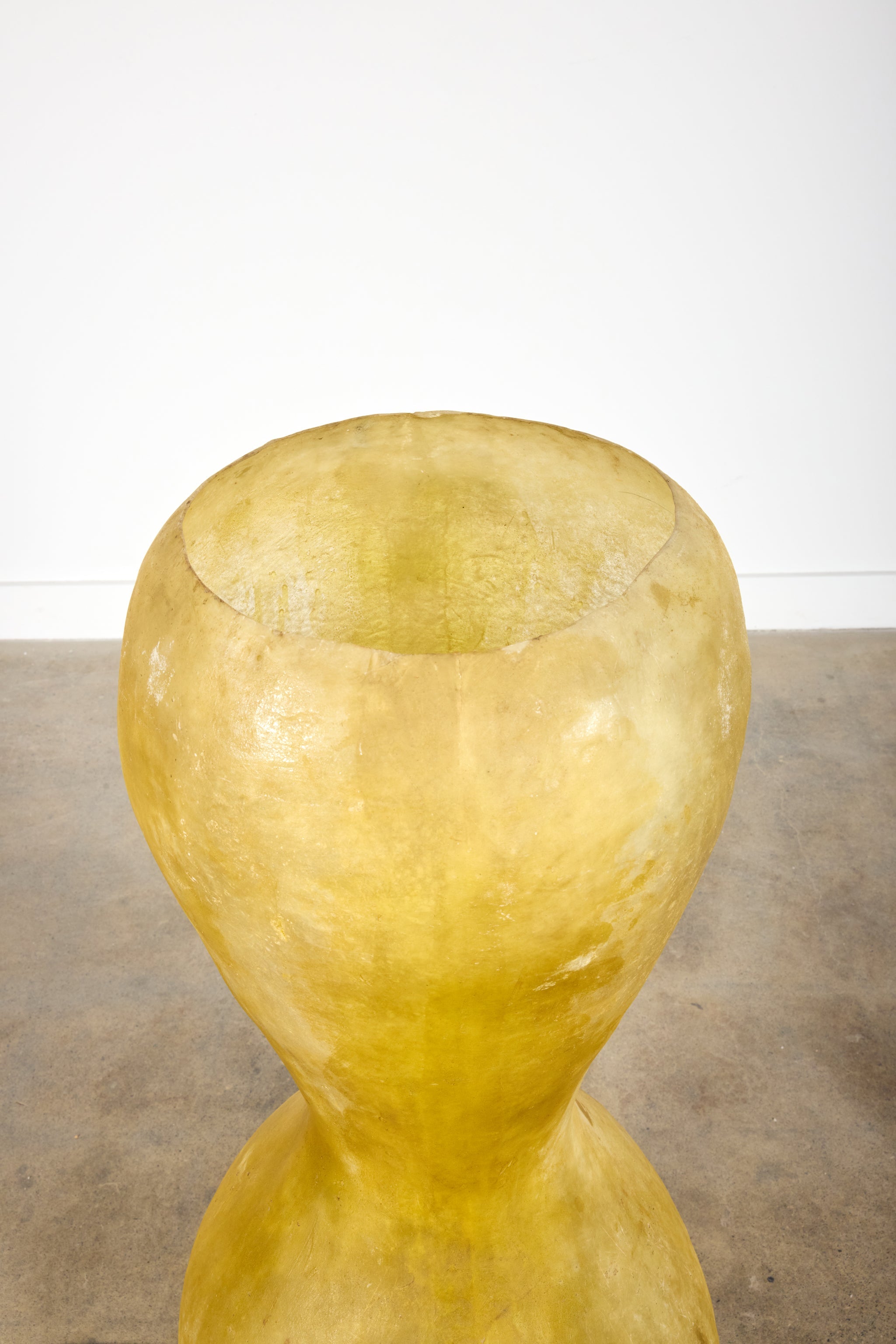 Amorphous Fibreglass Floor Lamp