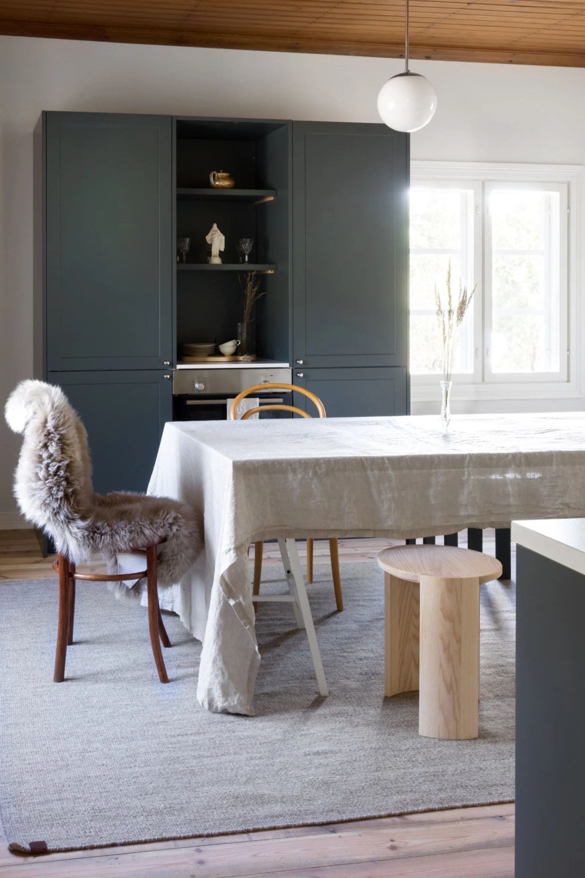 AIRISTO Stool/Side Table