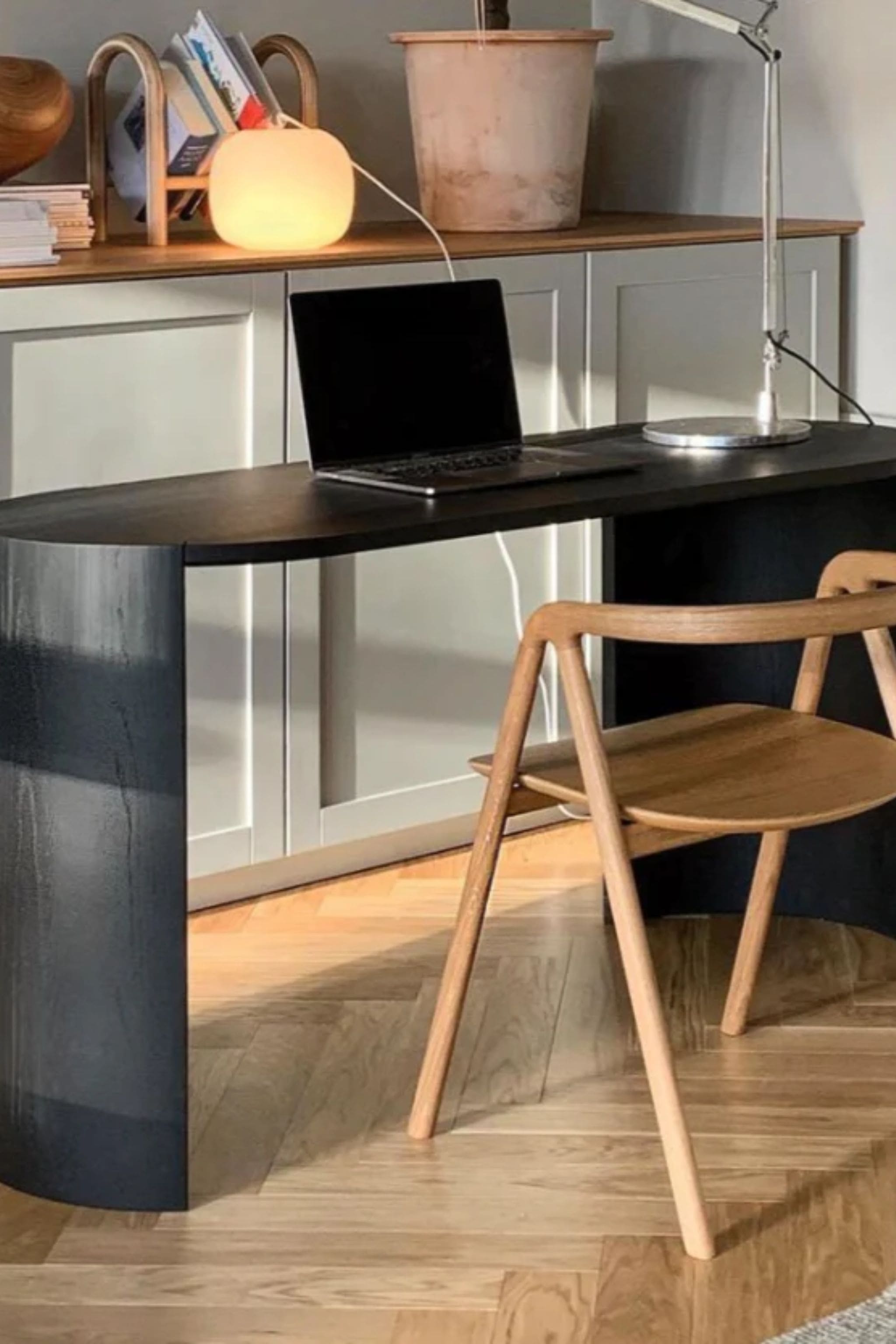 AIRISTO Work Desk