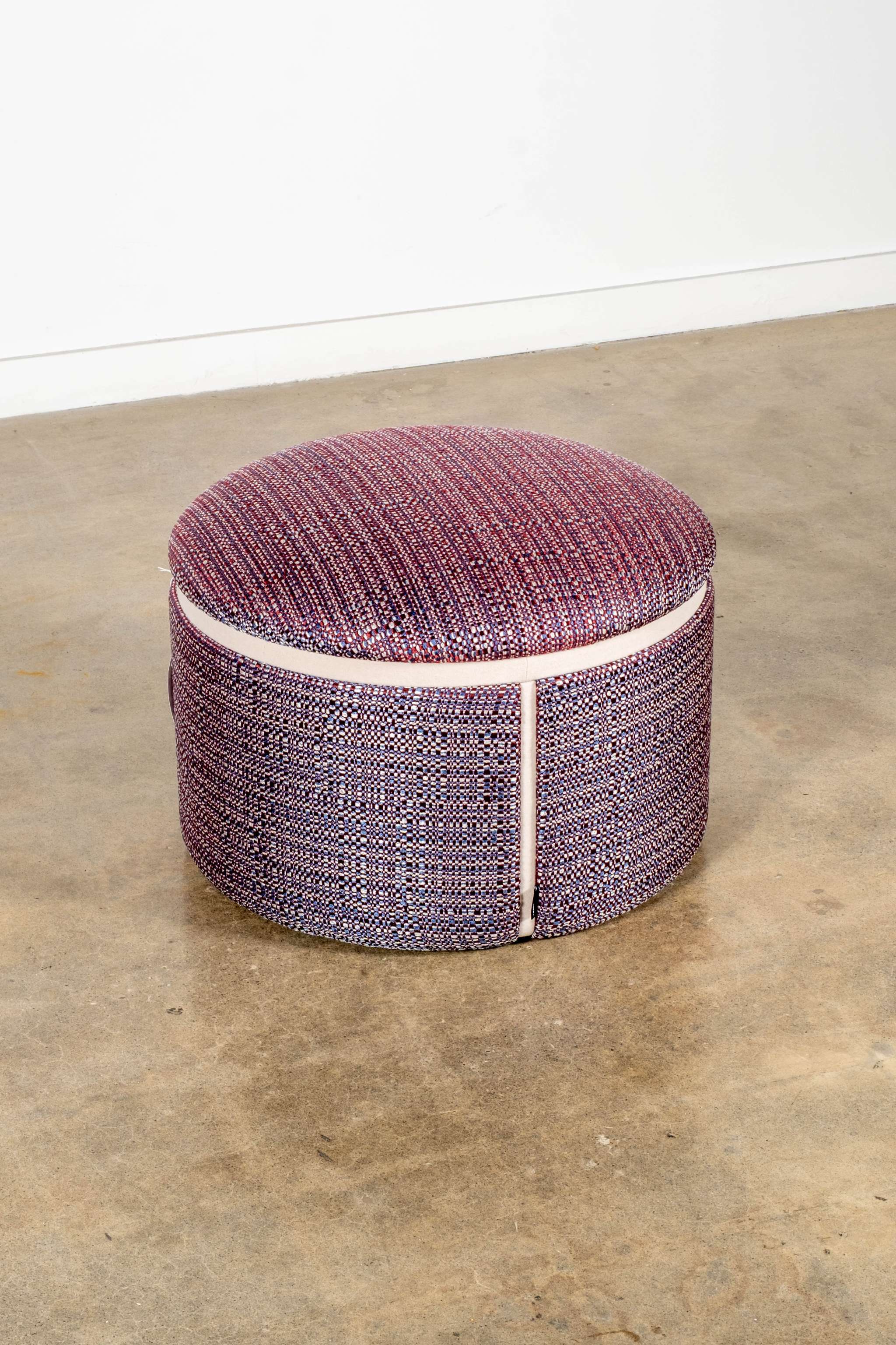 Amazone Pouf, Large