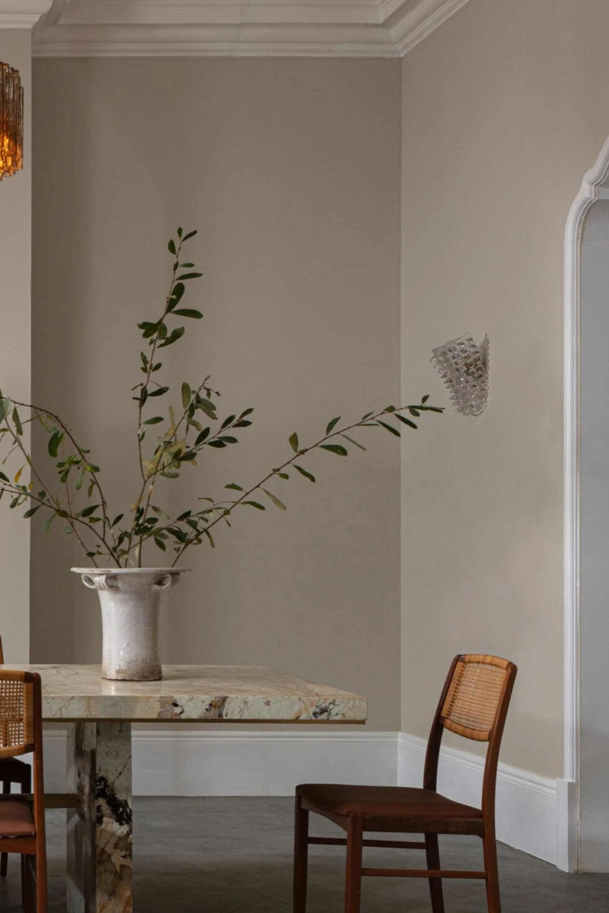 Amerise Wall Lamp