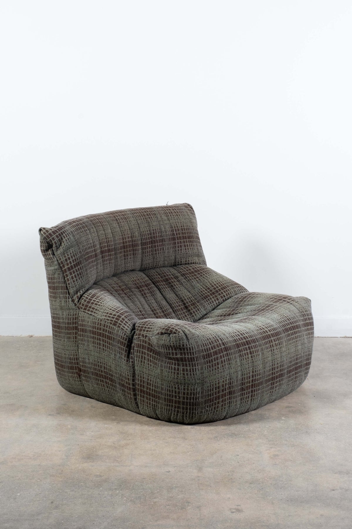 Aralia Armchair