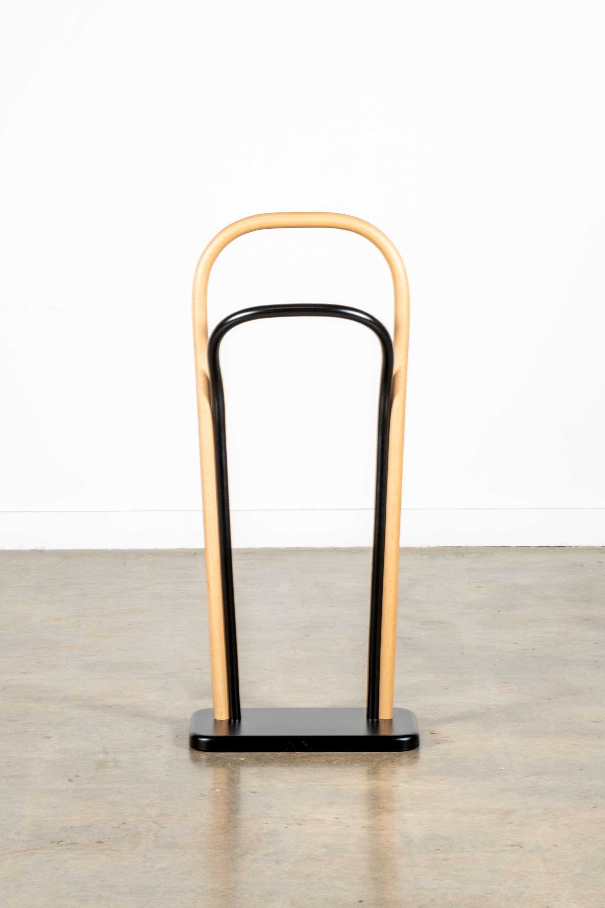 Arch Clothes Valet