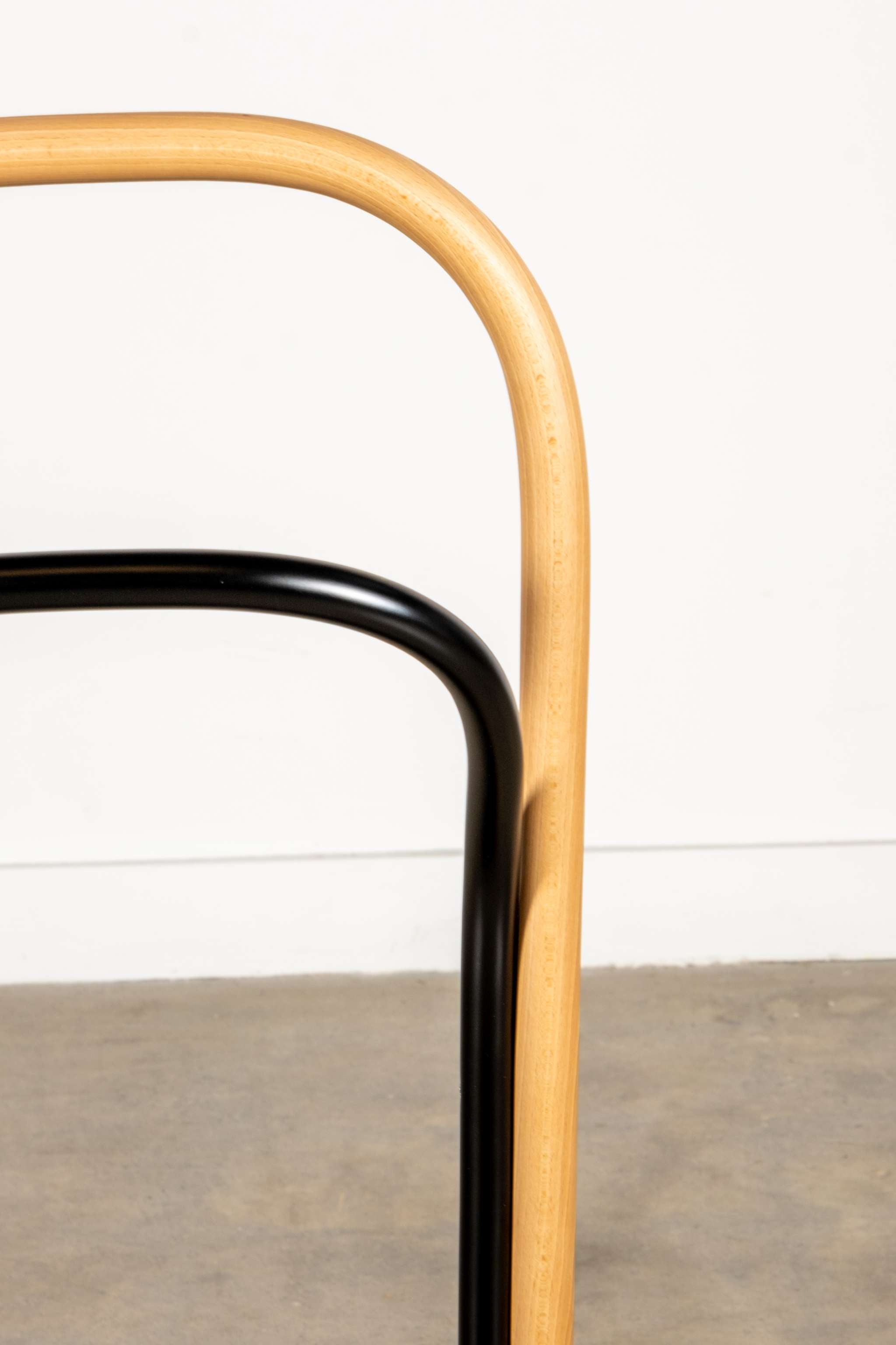 Arch Clothes Valet