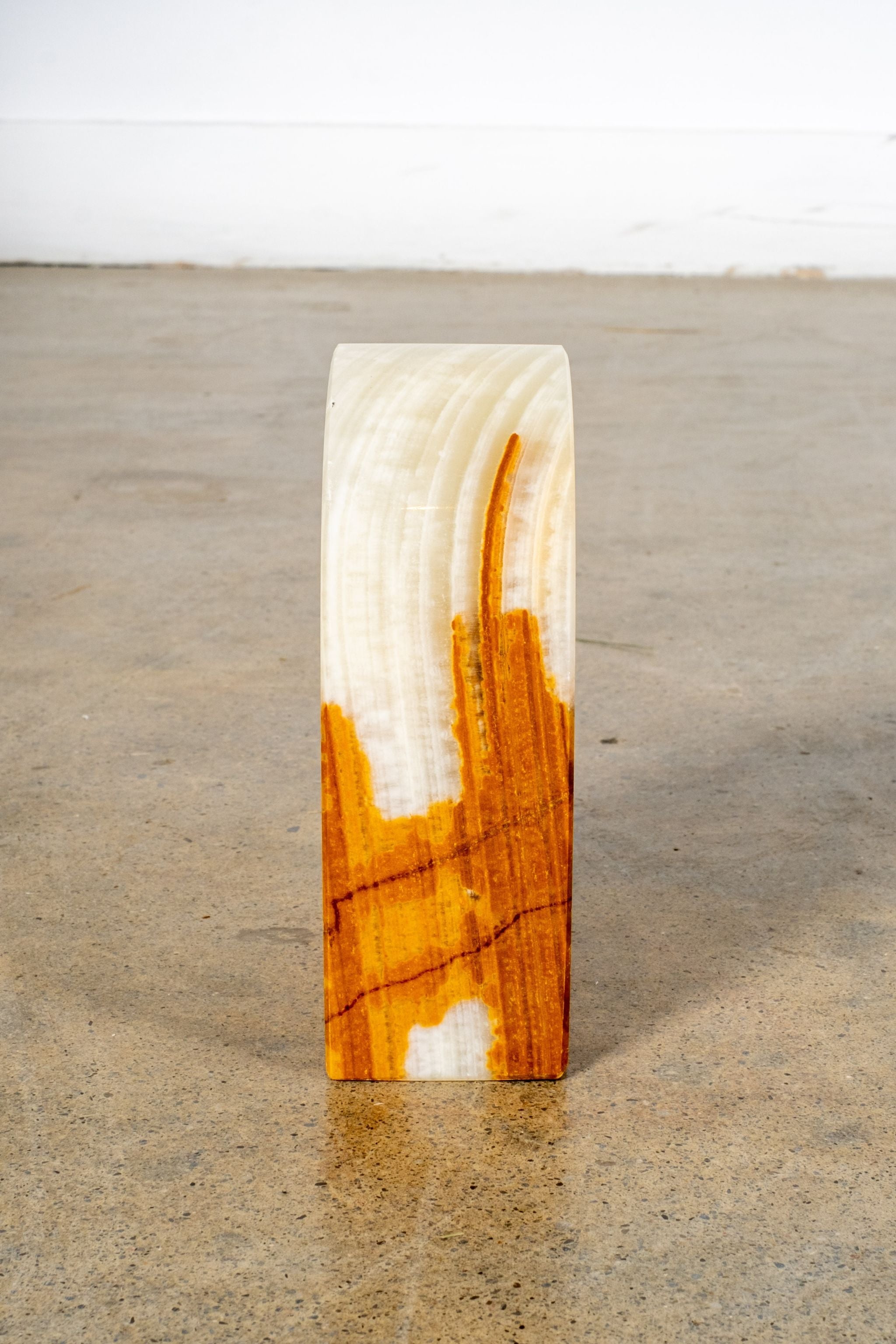Arched Onyx Bookend