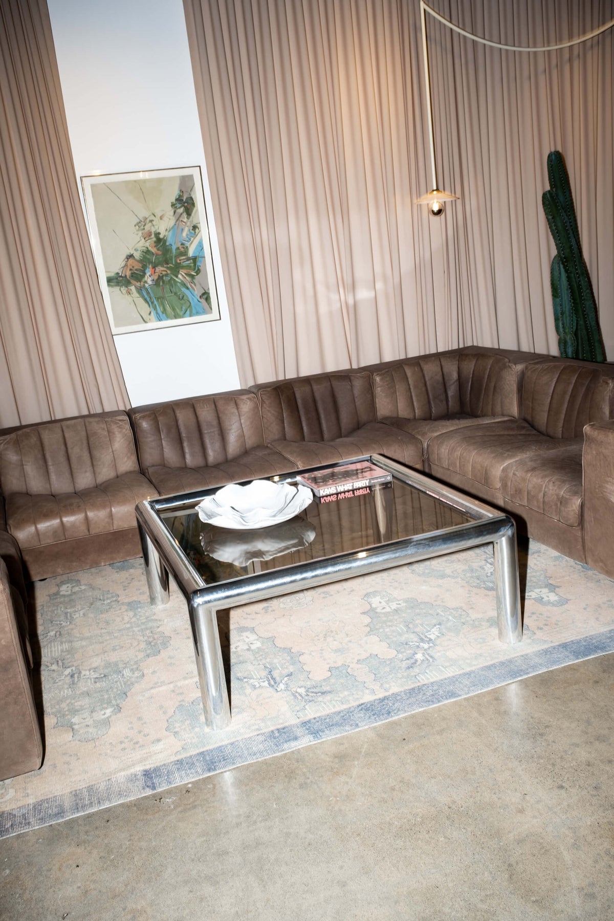 Model 9000' Leather Sectional Sofa