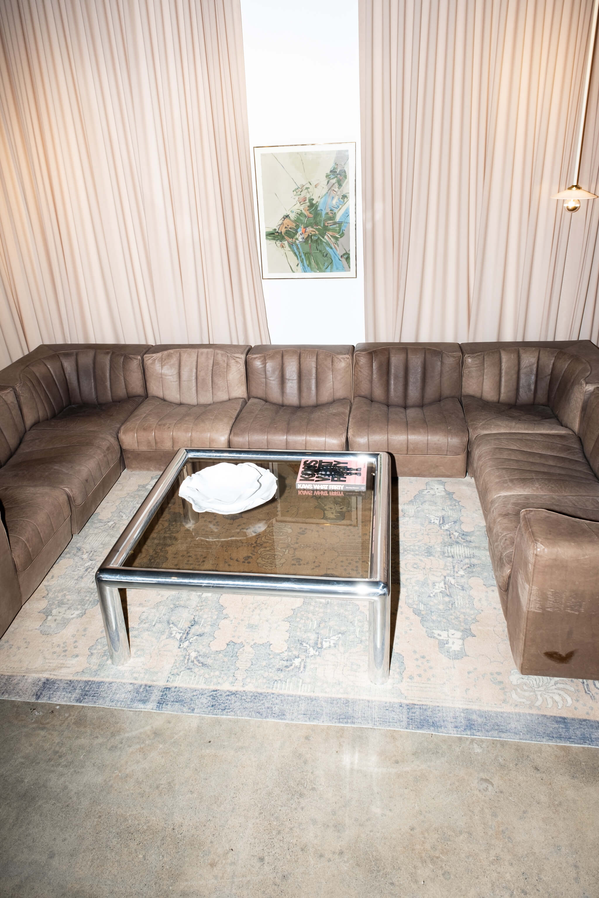 Model 9000' Leather Sectional Sofa