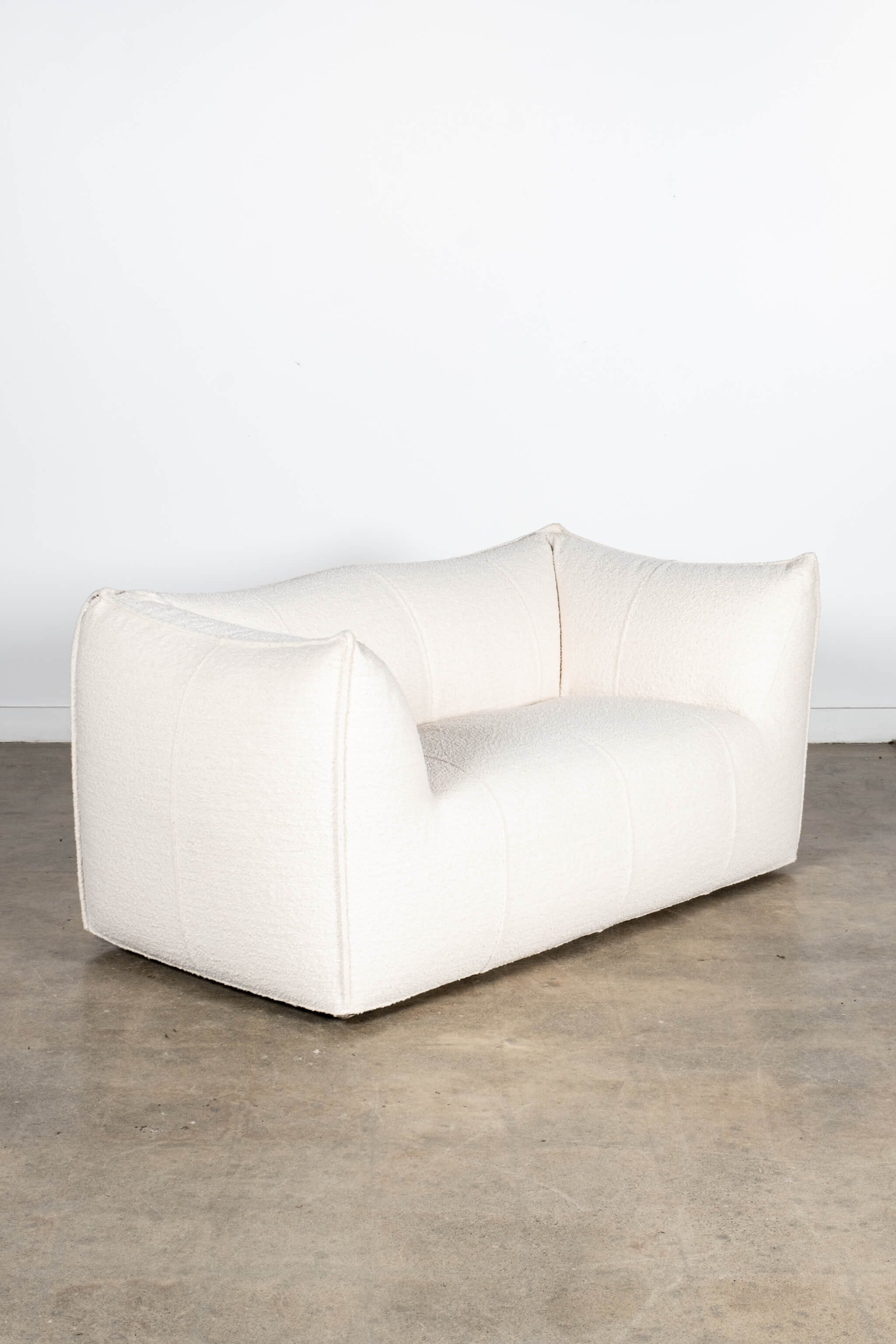 Le Bambole' 2-Seater Sofa, Cream Boucle