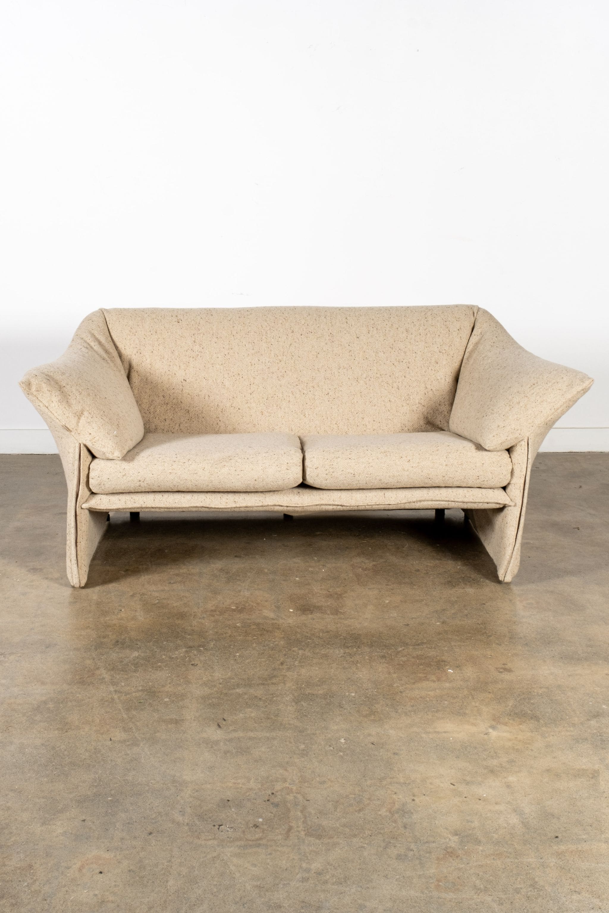Le Stelle' Loveseat