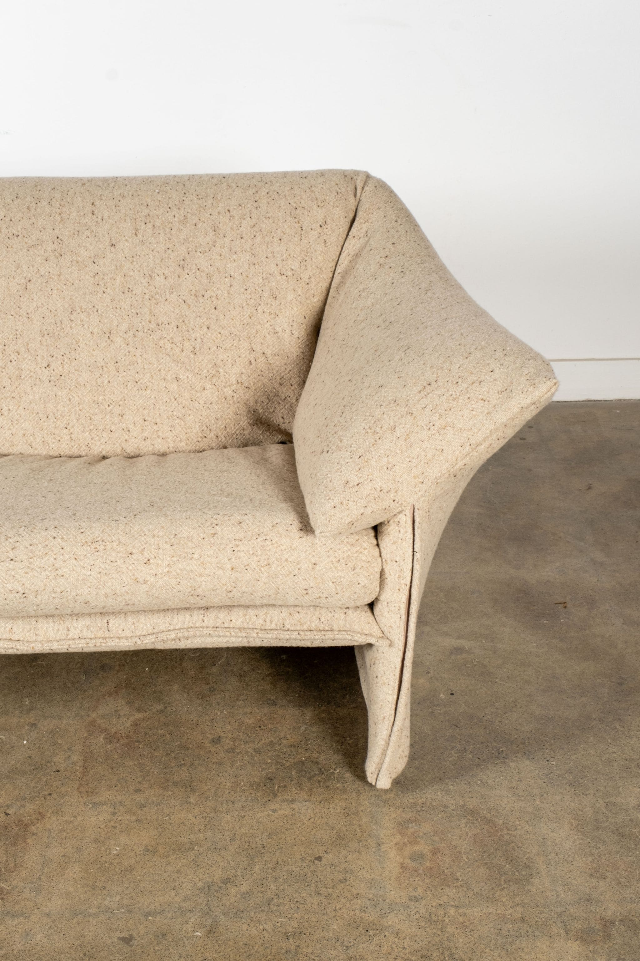 Le Stelle' Loveseat