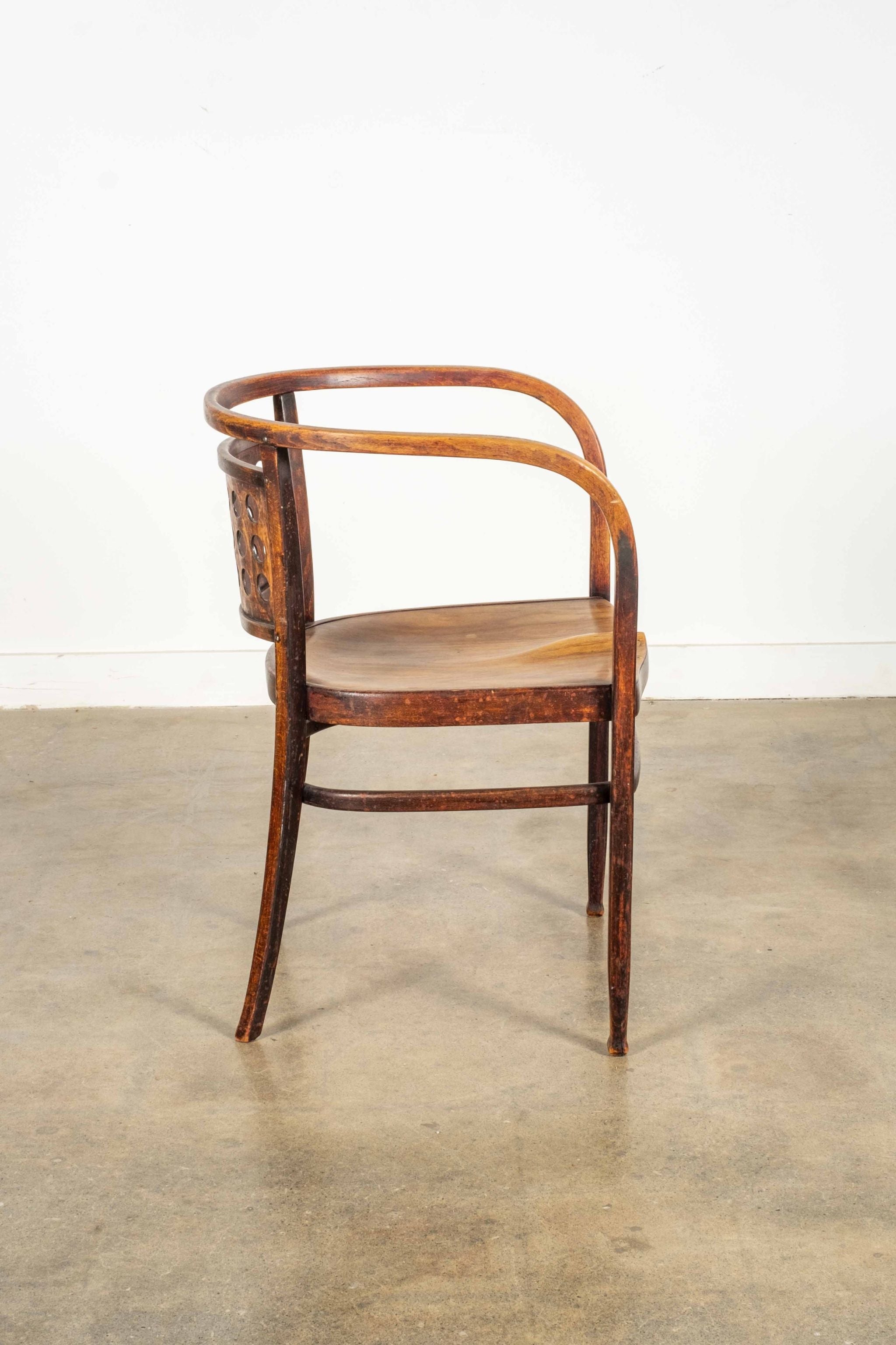 Bentwood Armchair, Model No. 721