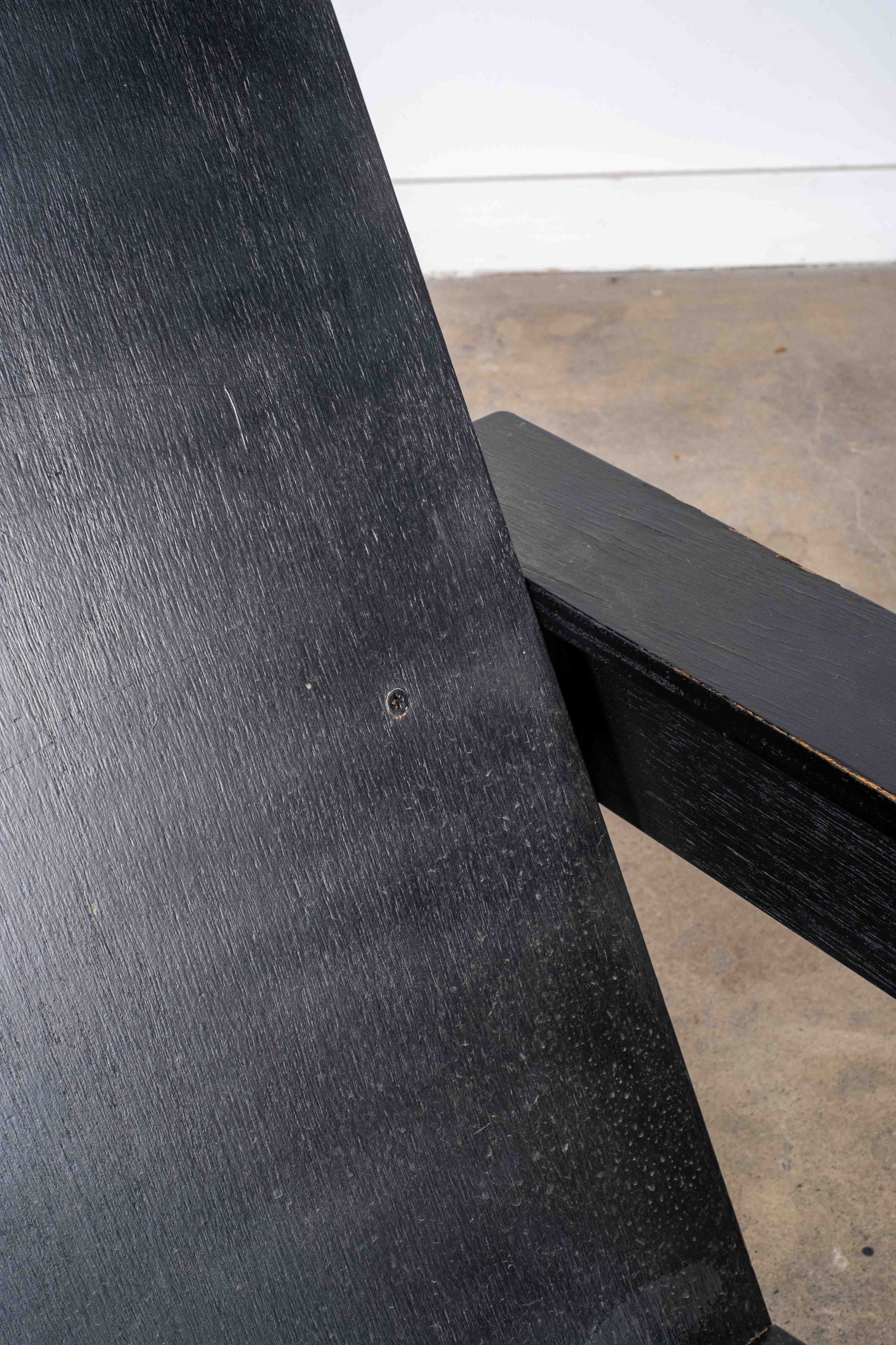 Black Slat Lounge Chair in the style of Gerrit Rietveld
