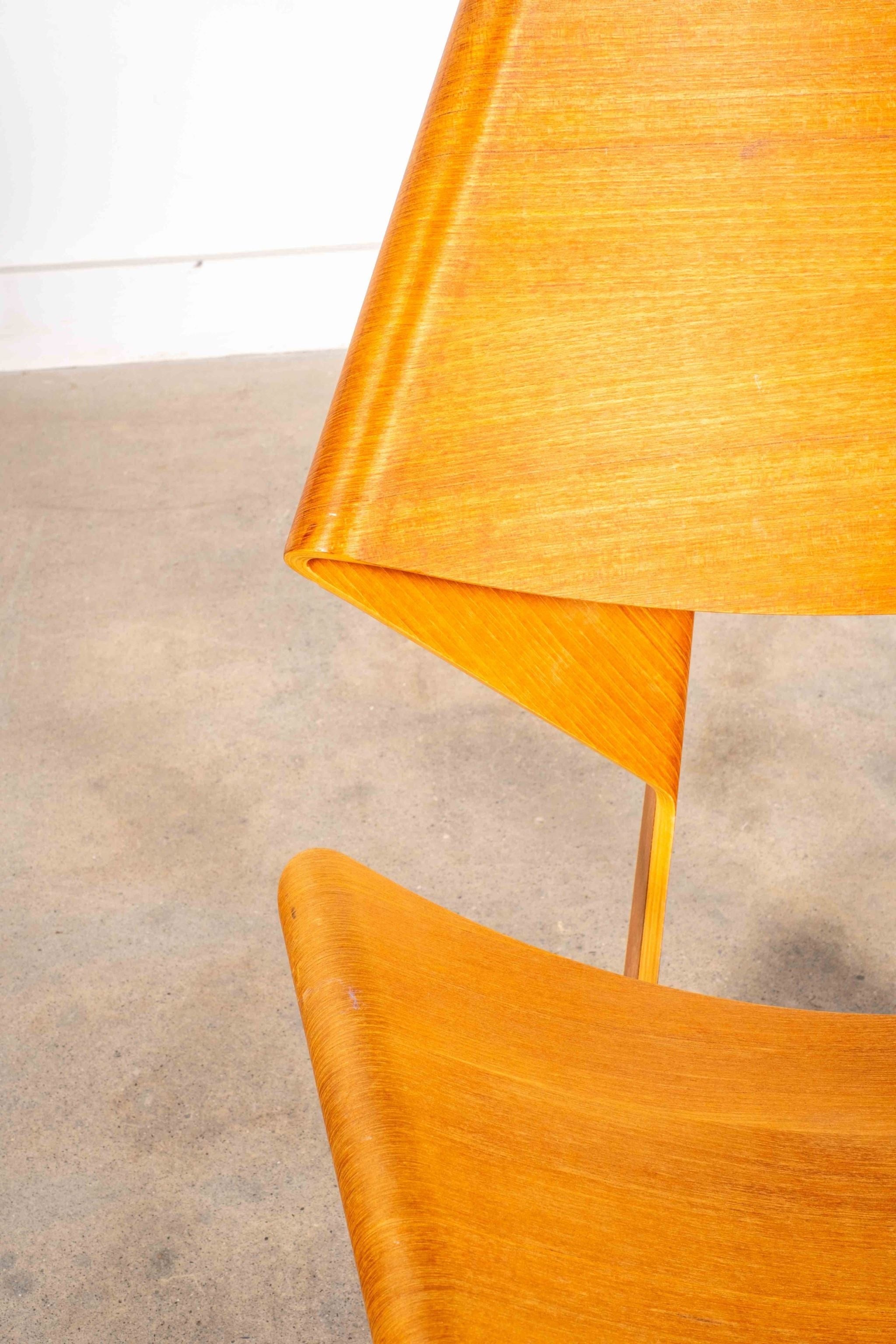 Bow Chair