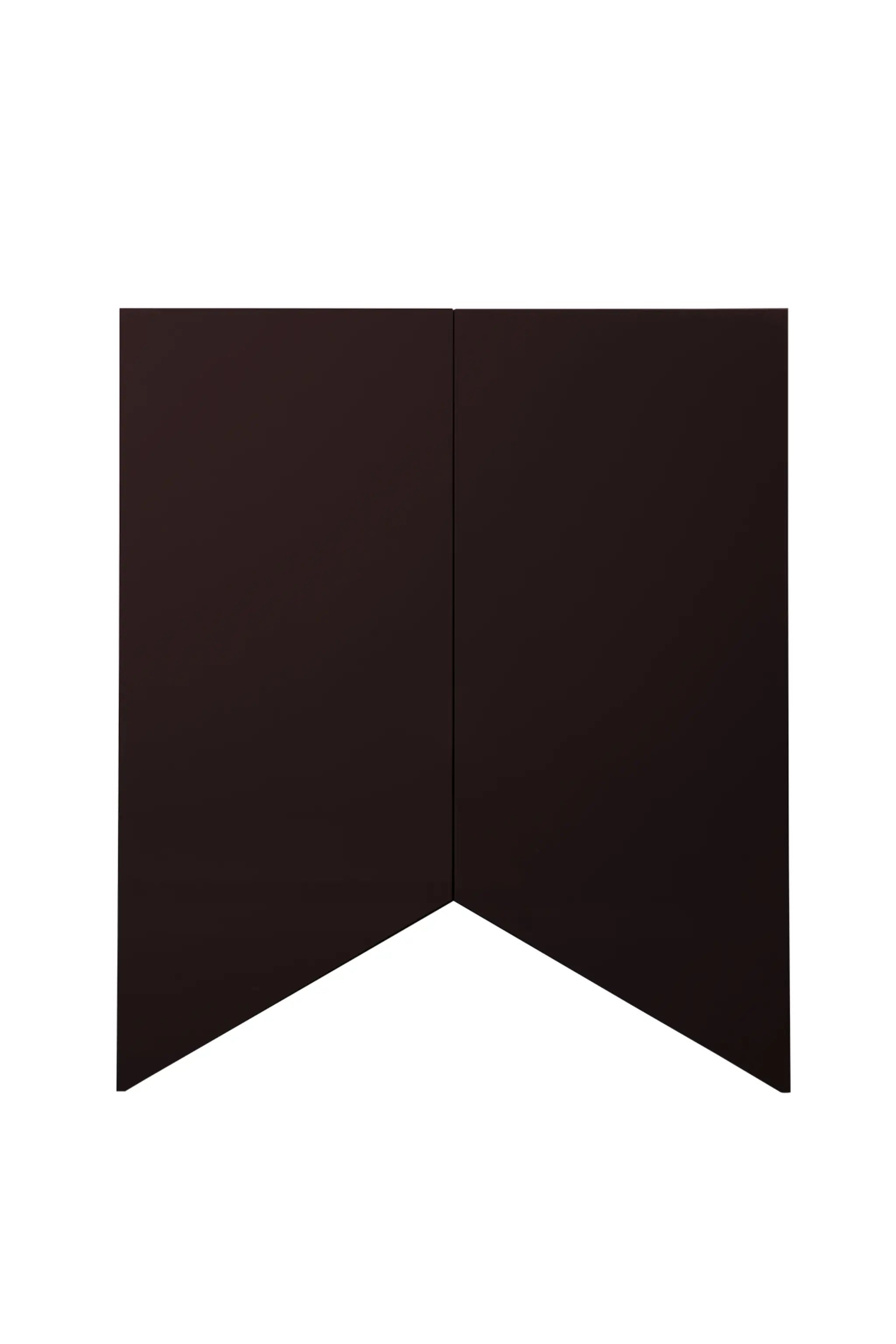 Bridges Cabinet, Triangle
