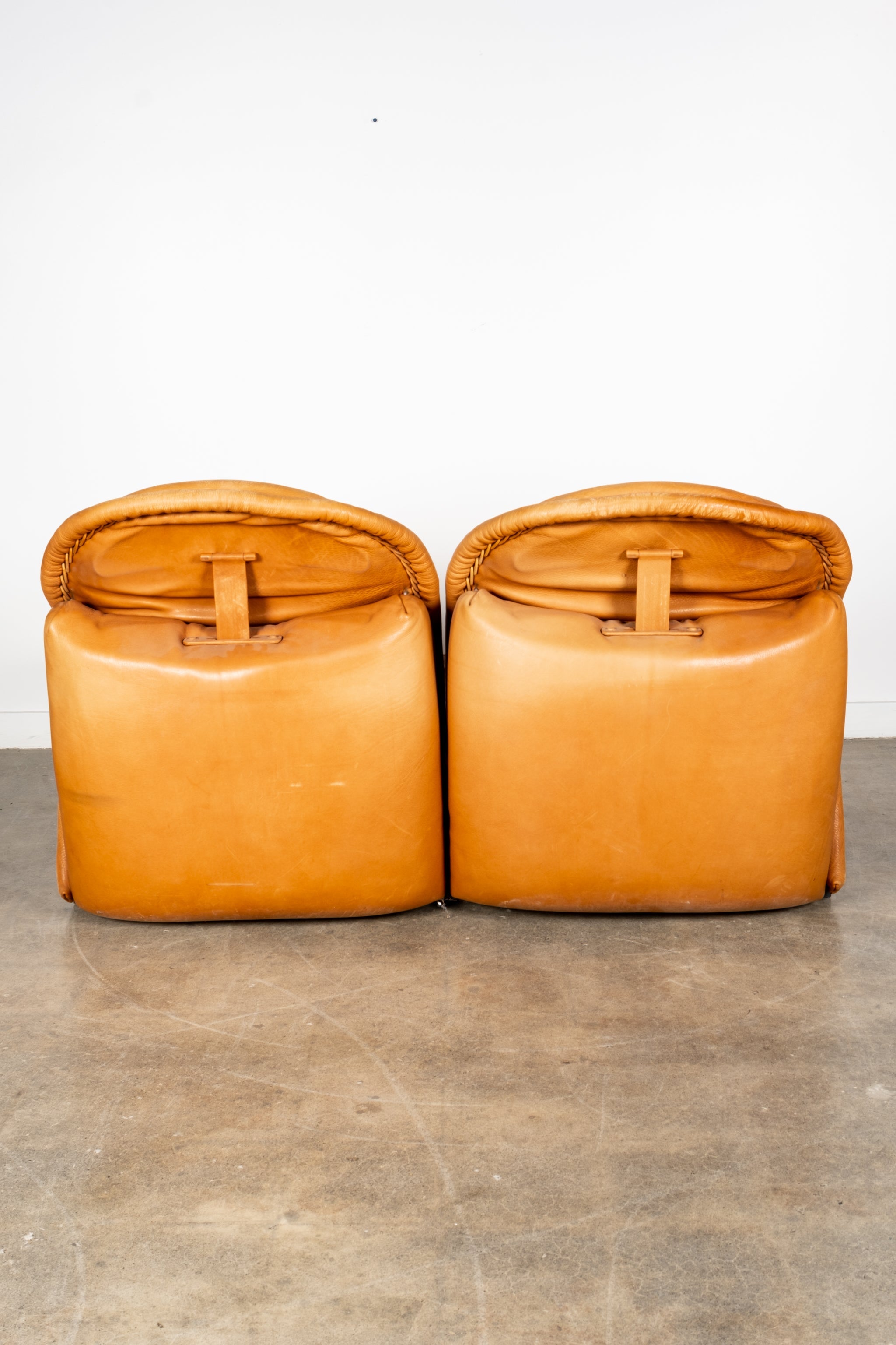Bull Leather 2-Seater Sofa