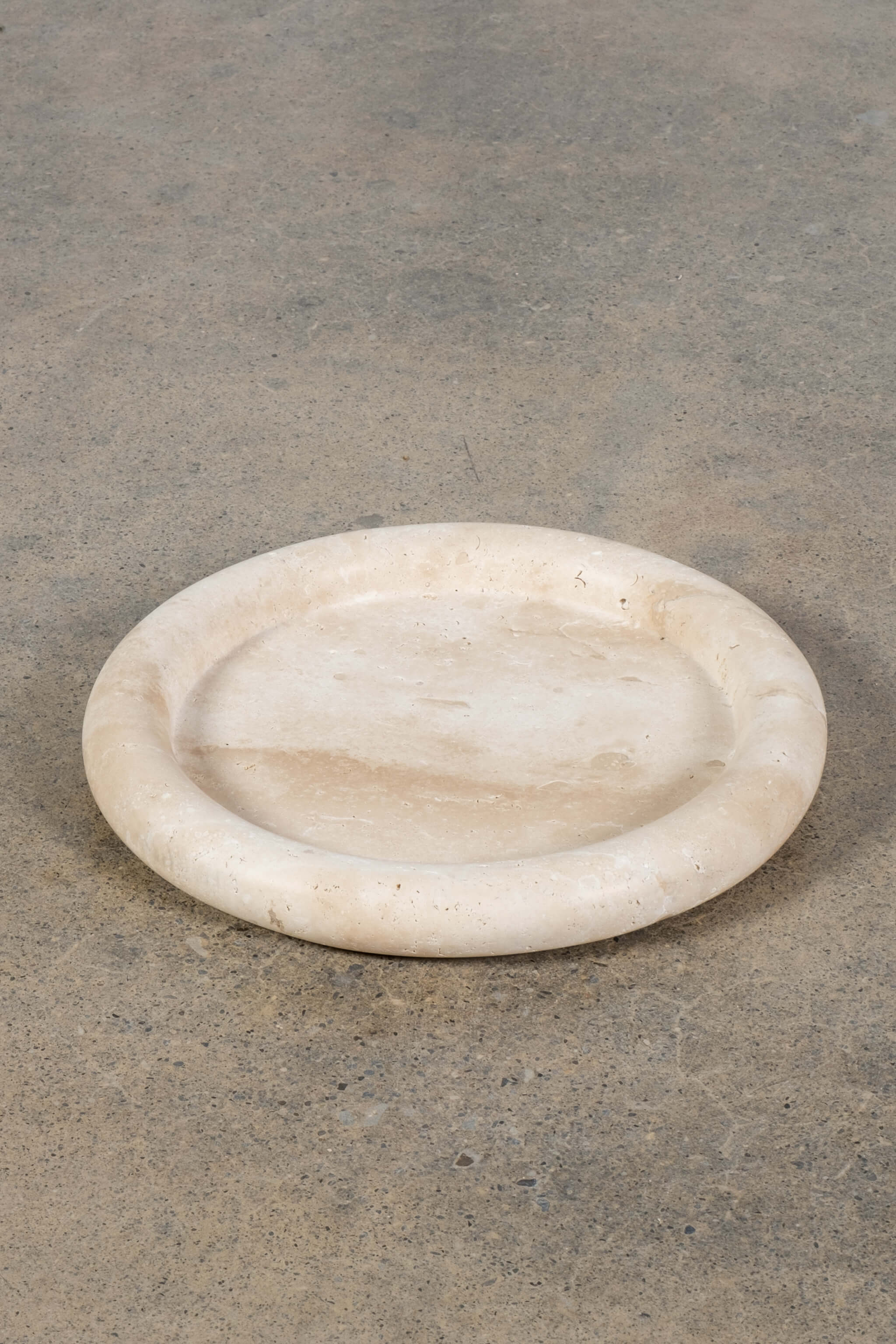 Bullnosed-Edge Travertine Plate, Medium