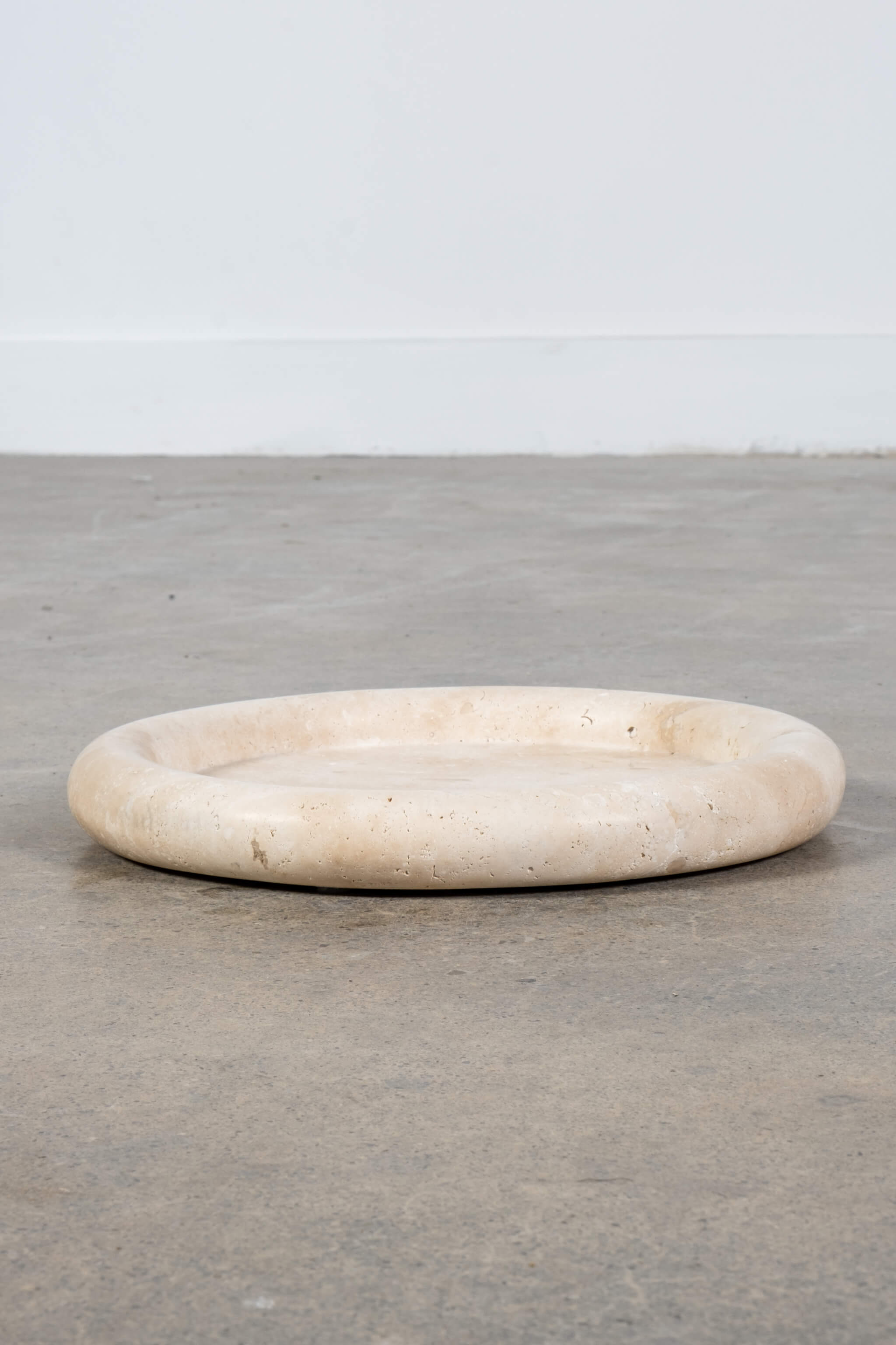 Bullnosed-Edge Travertine Plate, Medium