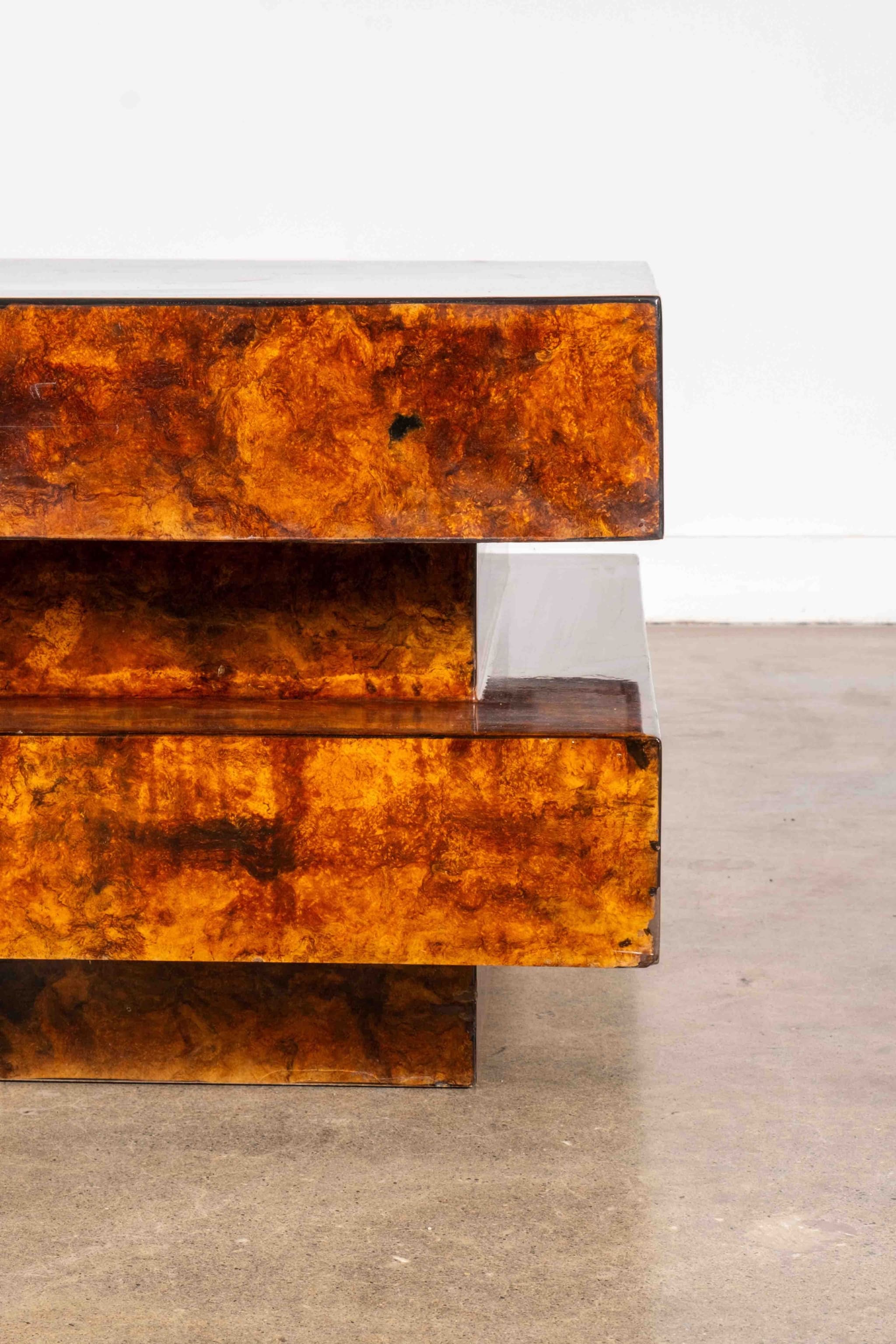 Burl Wood Coffee Table in the style of Aldo Tura