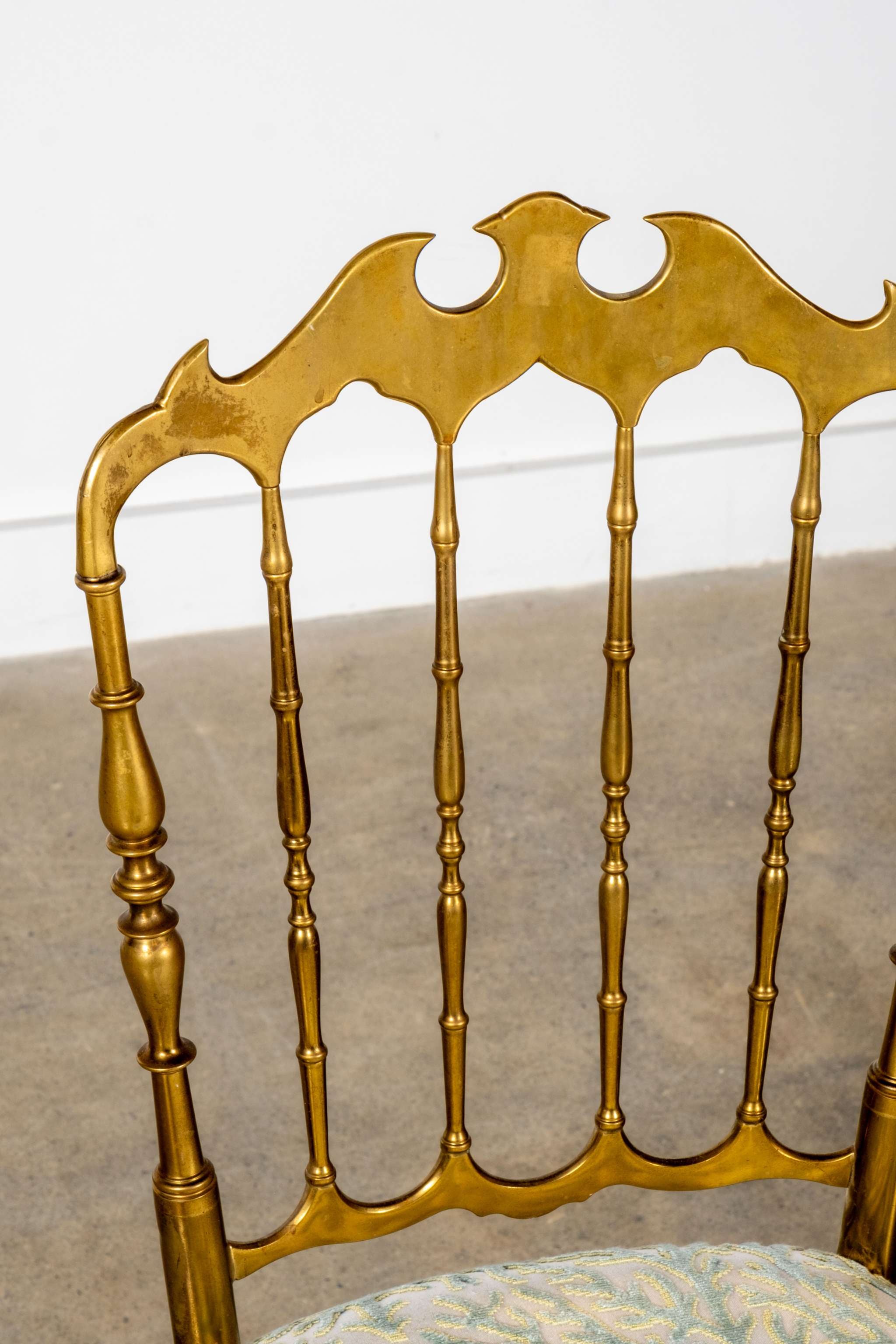 Bat Chiavarina Chair