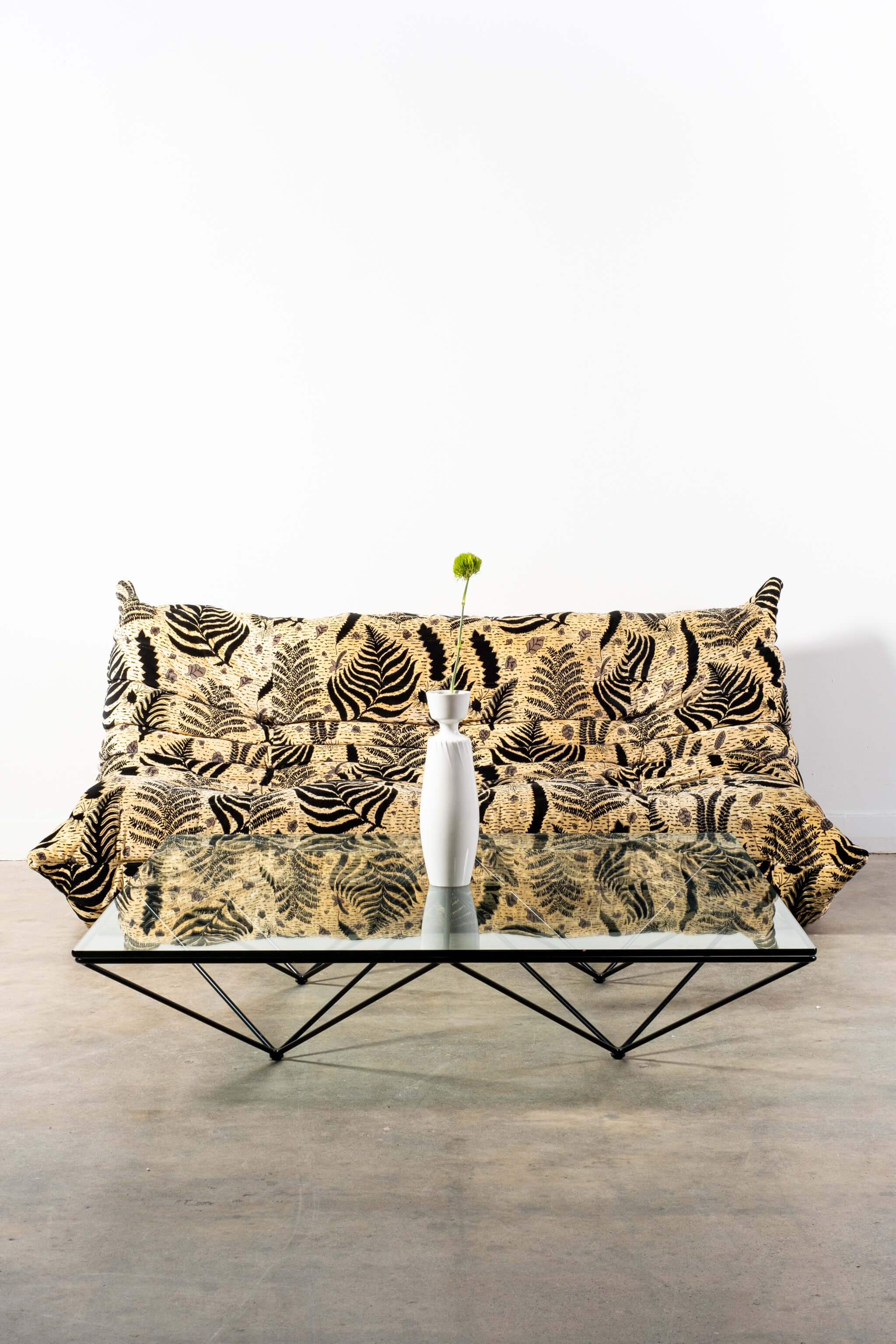 Alanda Coffee Table