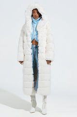 LUXE JENNY HOODED FAUX FUR TRENCH IN WHITE
