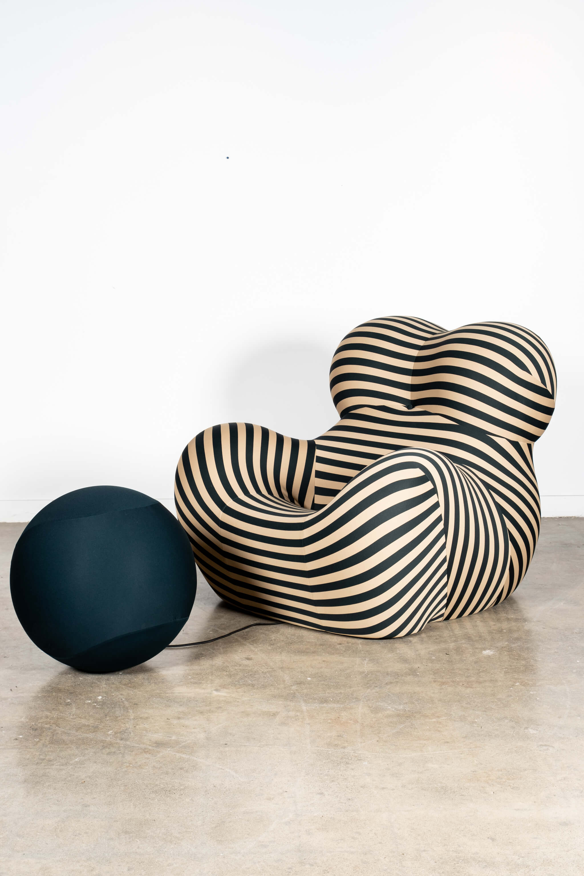 La Mamma' Up 5/6 Lounge Chair & Ottoman, Green Stripe