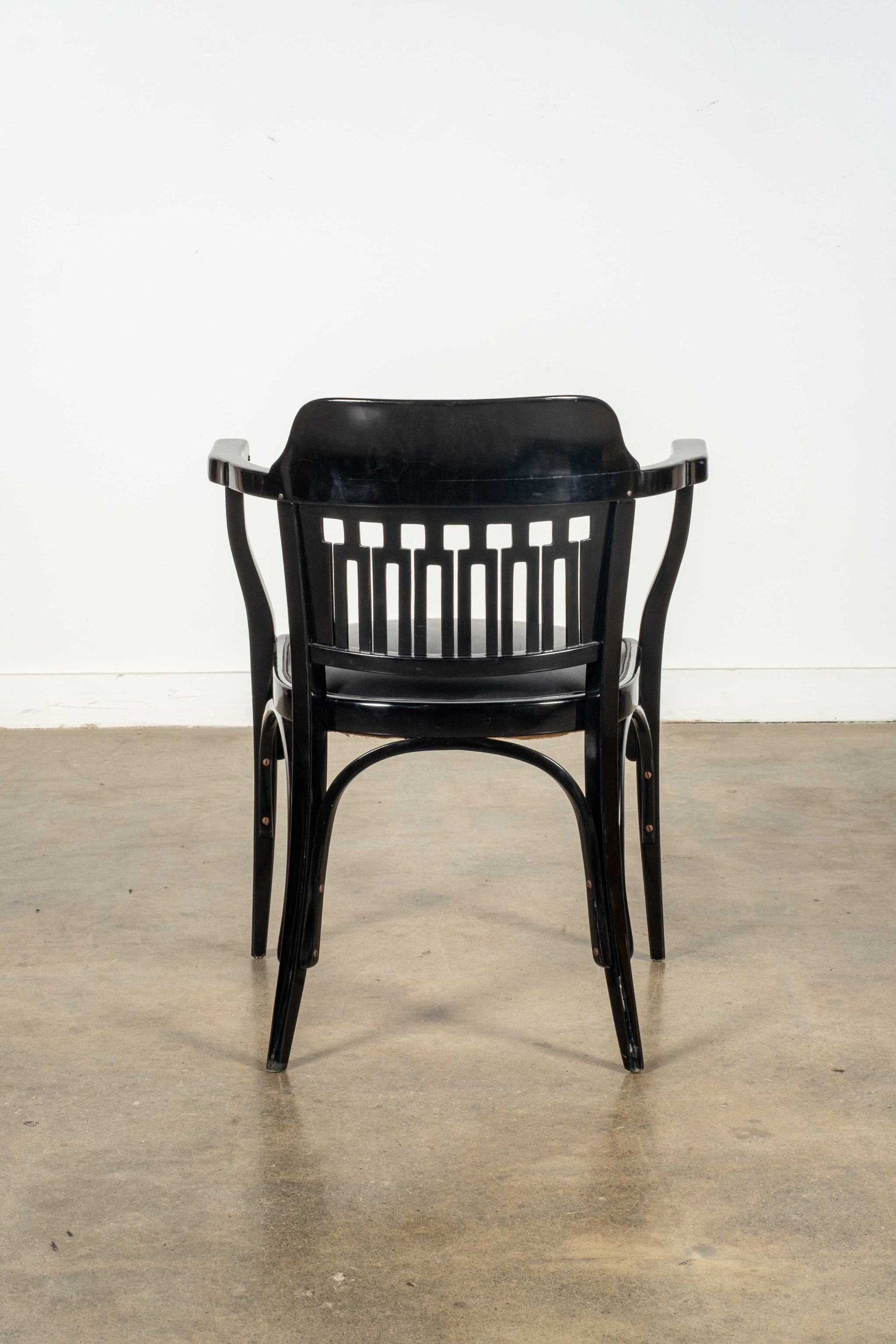 Bentwood Armchair, Model No. 714