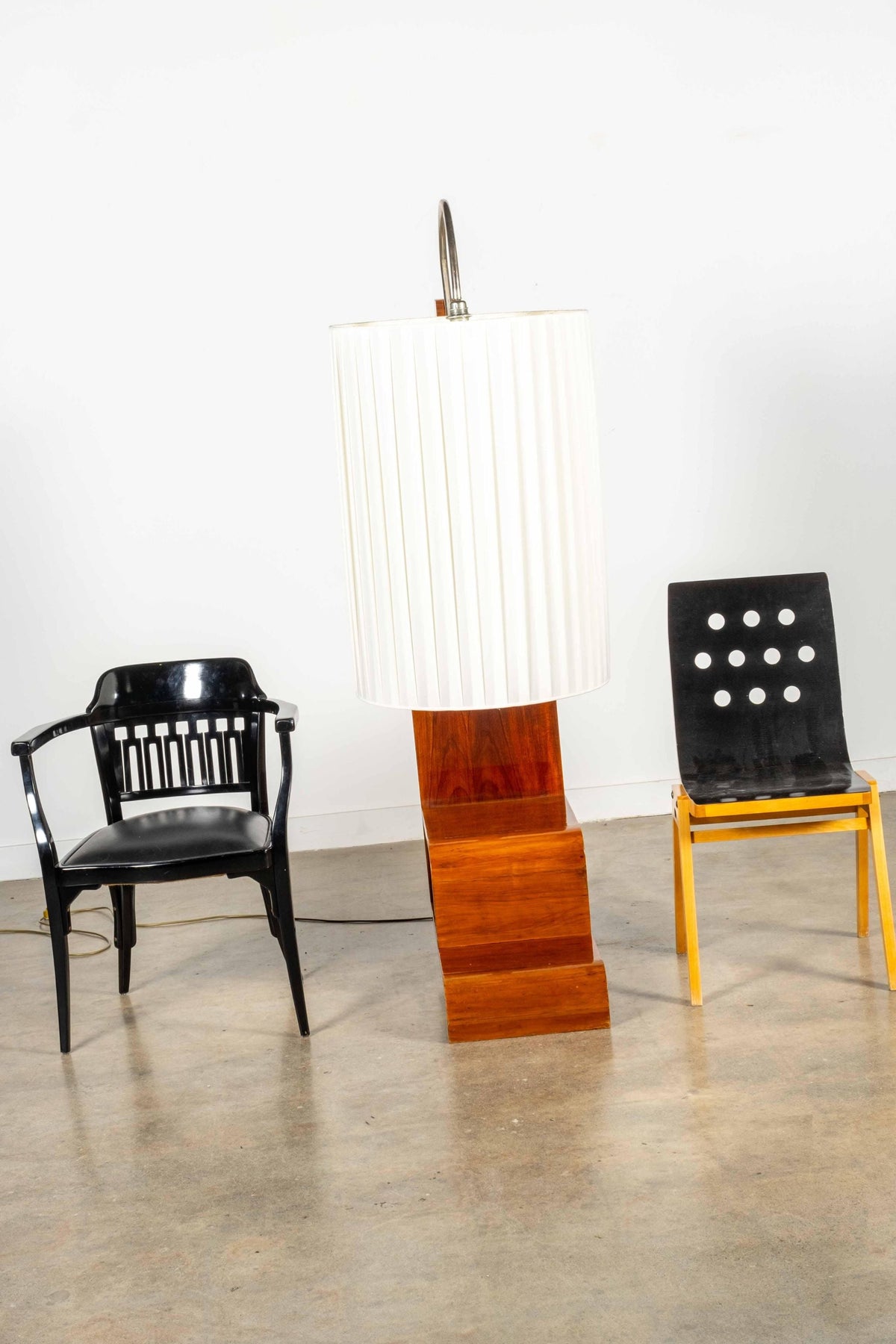 Bentwood Armchair, Model No. 714