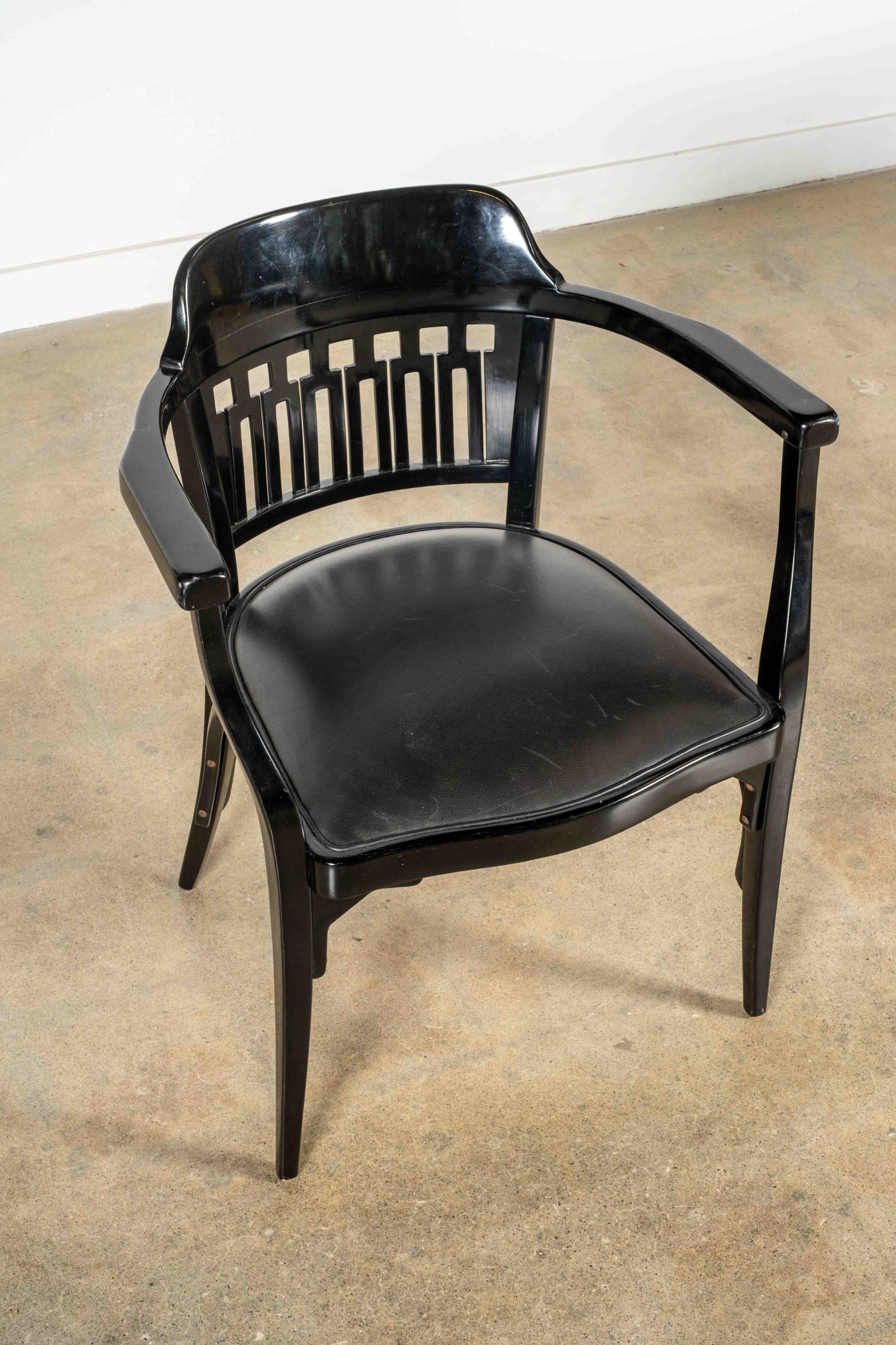 Bentwood Armchair, Model No. 714