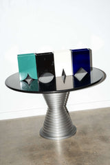Black "Onda" Vase