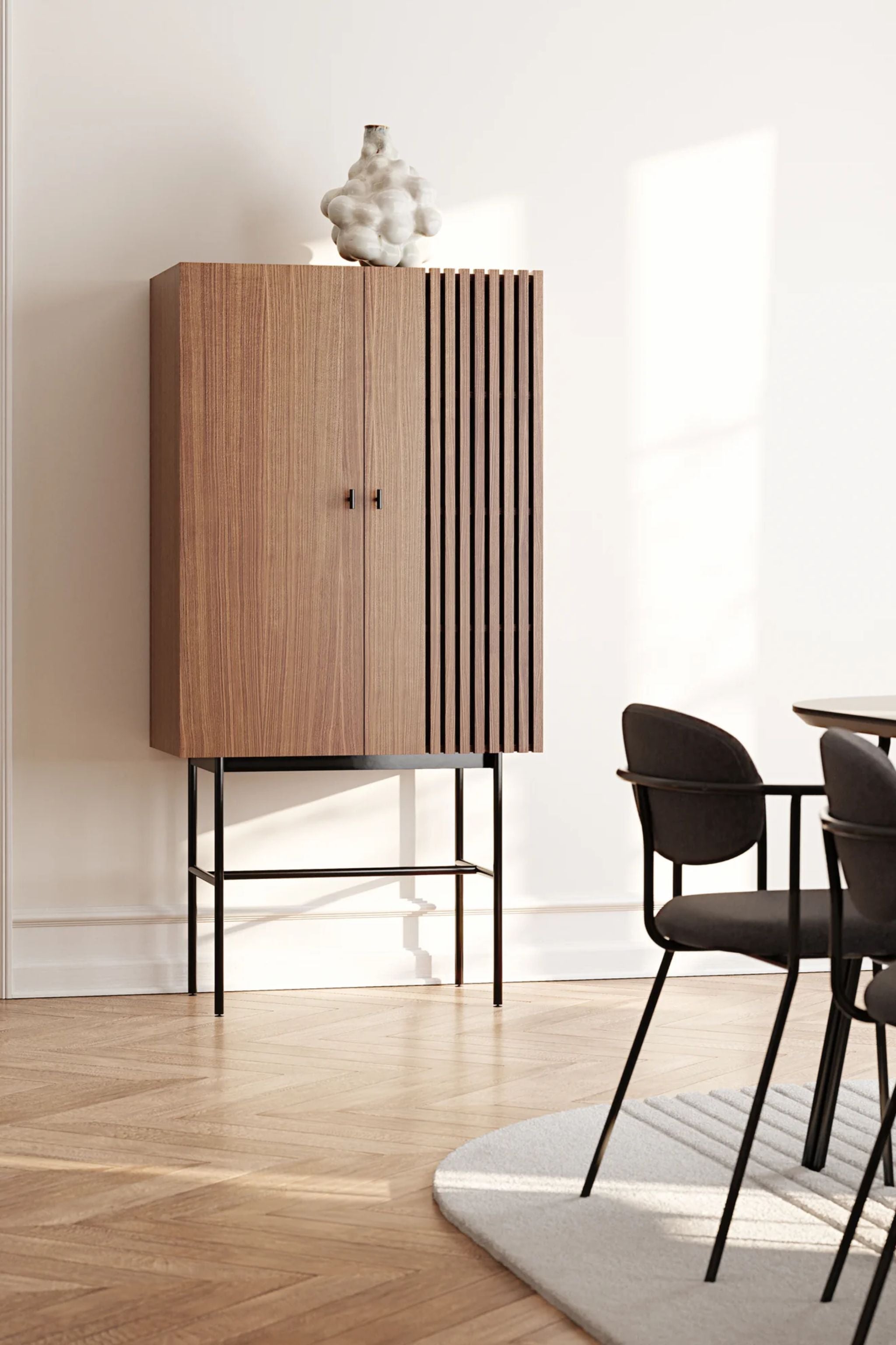 ARRAY Highboard