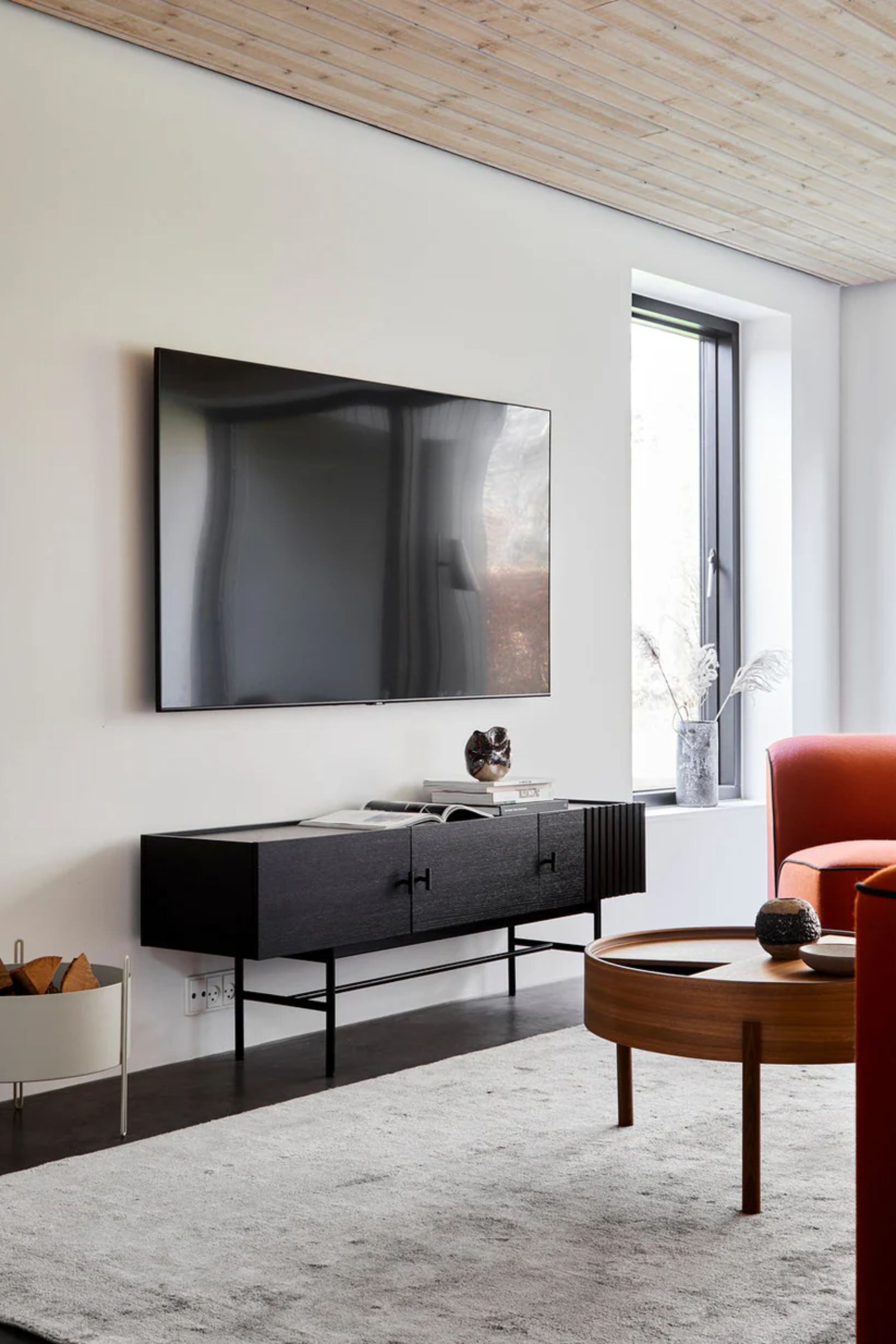 ARRAY Low Sideboard (Leg Frame)