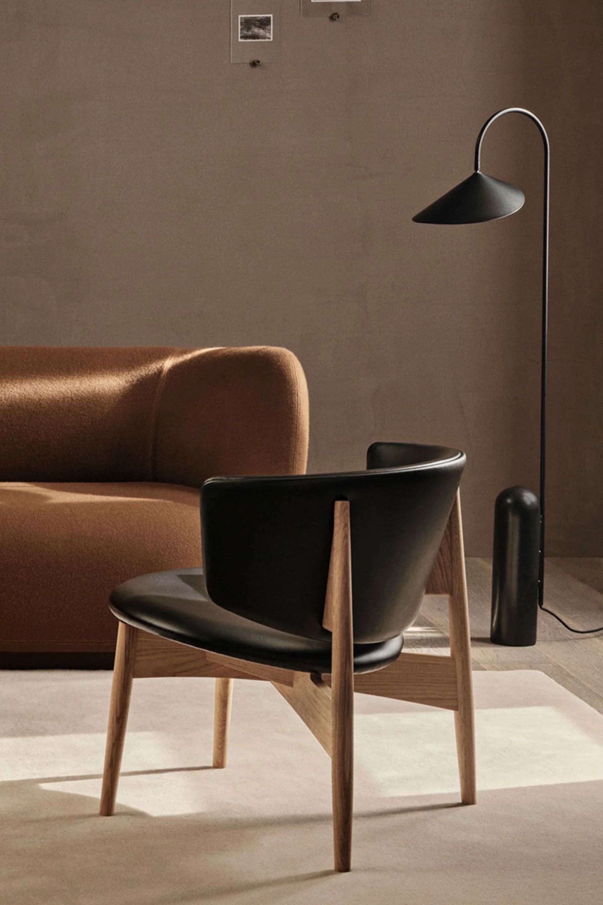 Arum Floor Lamp