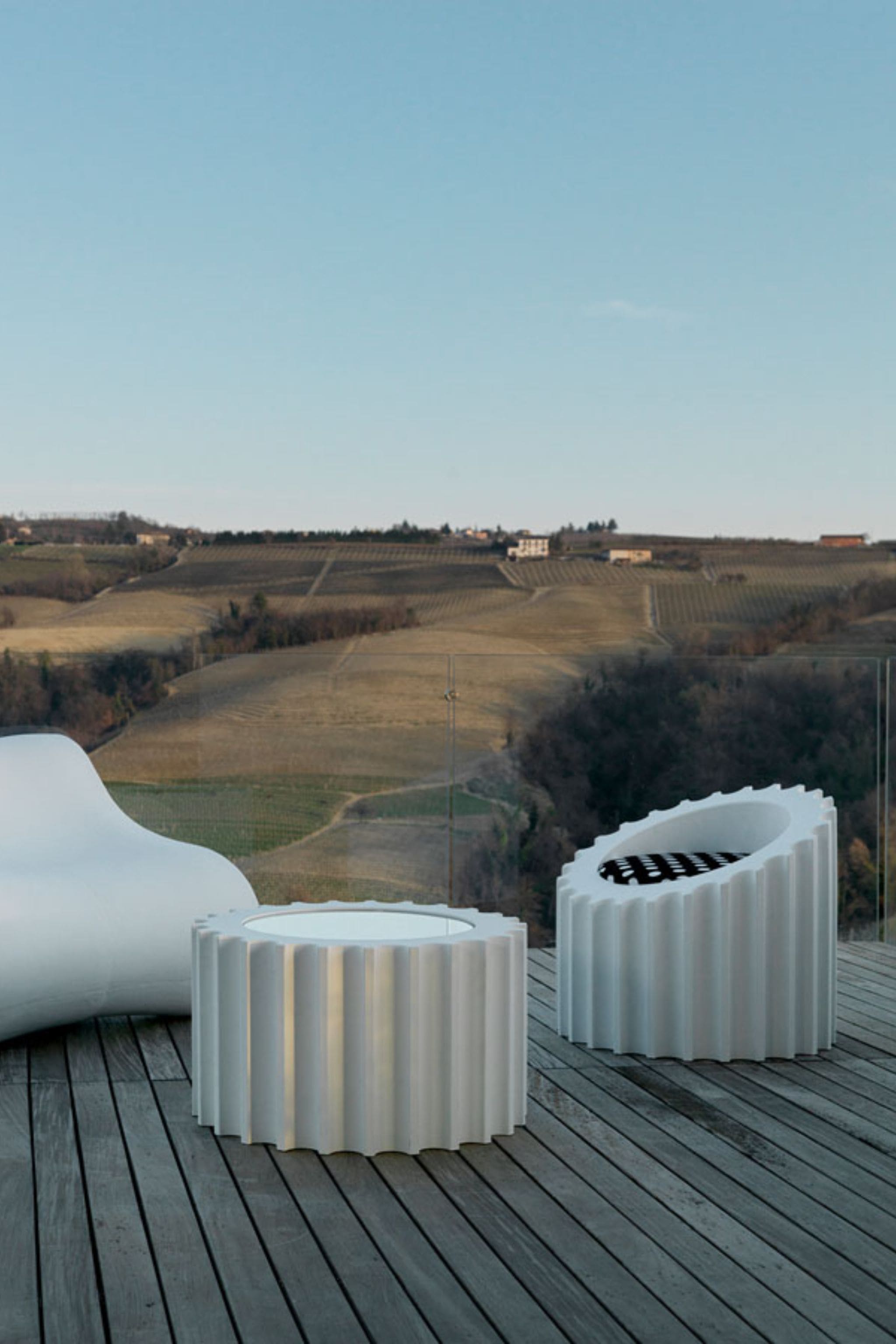 ATTICA TL Table