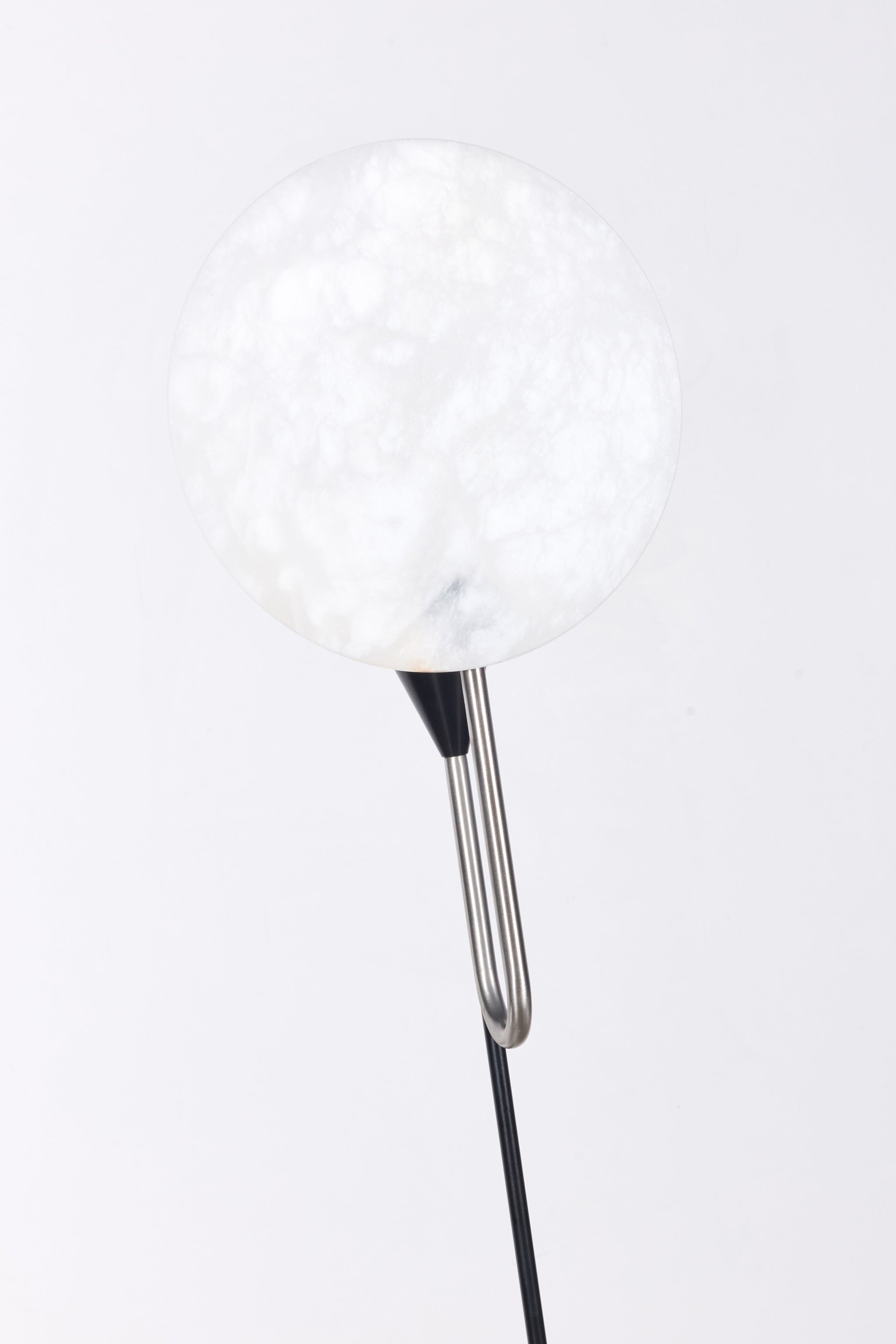 Baton Candleholder with Diffuser in Alabaster