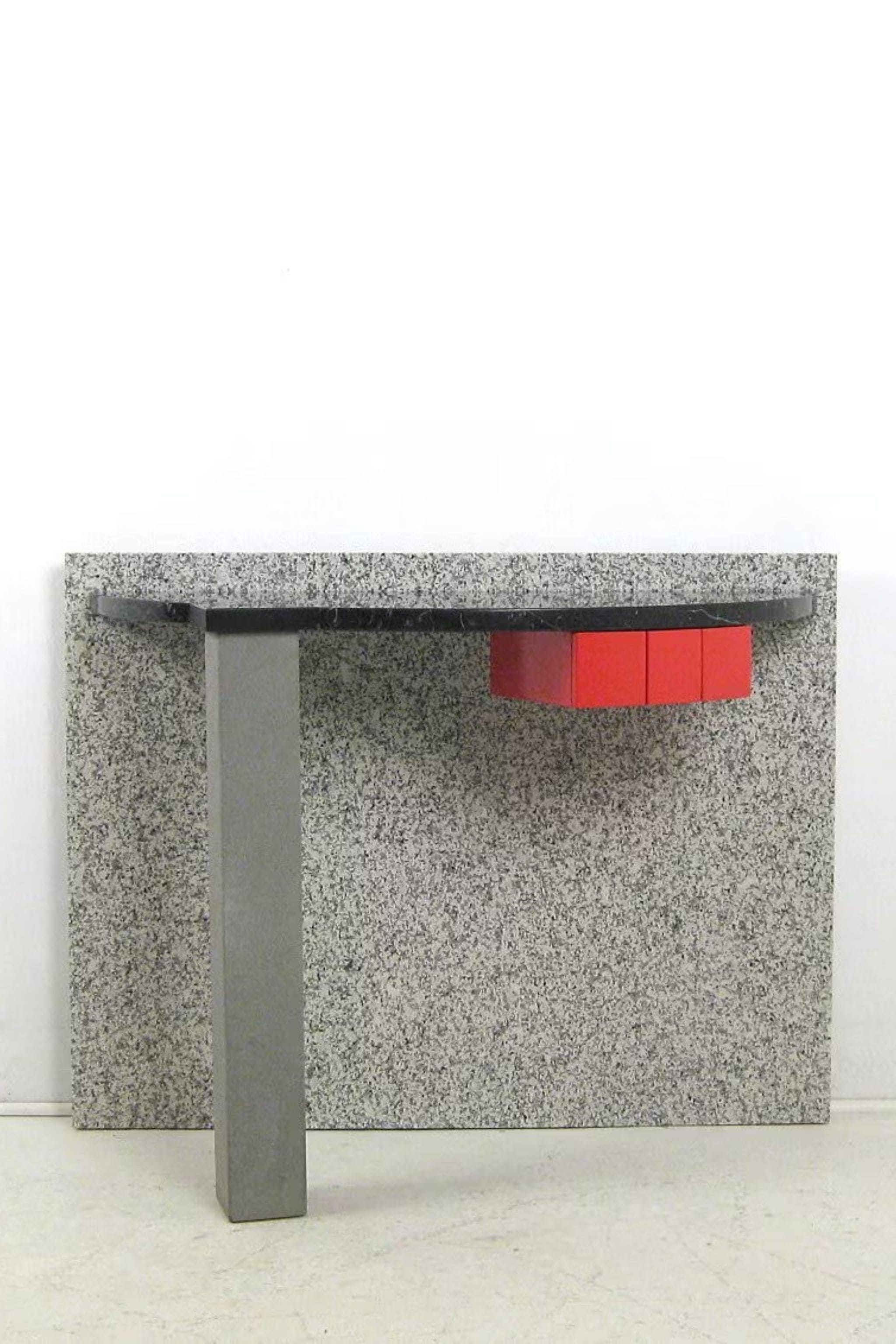 Belvedere Console