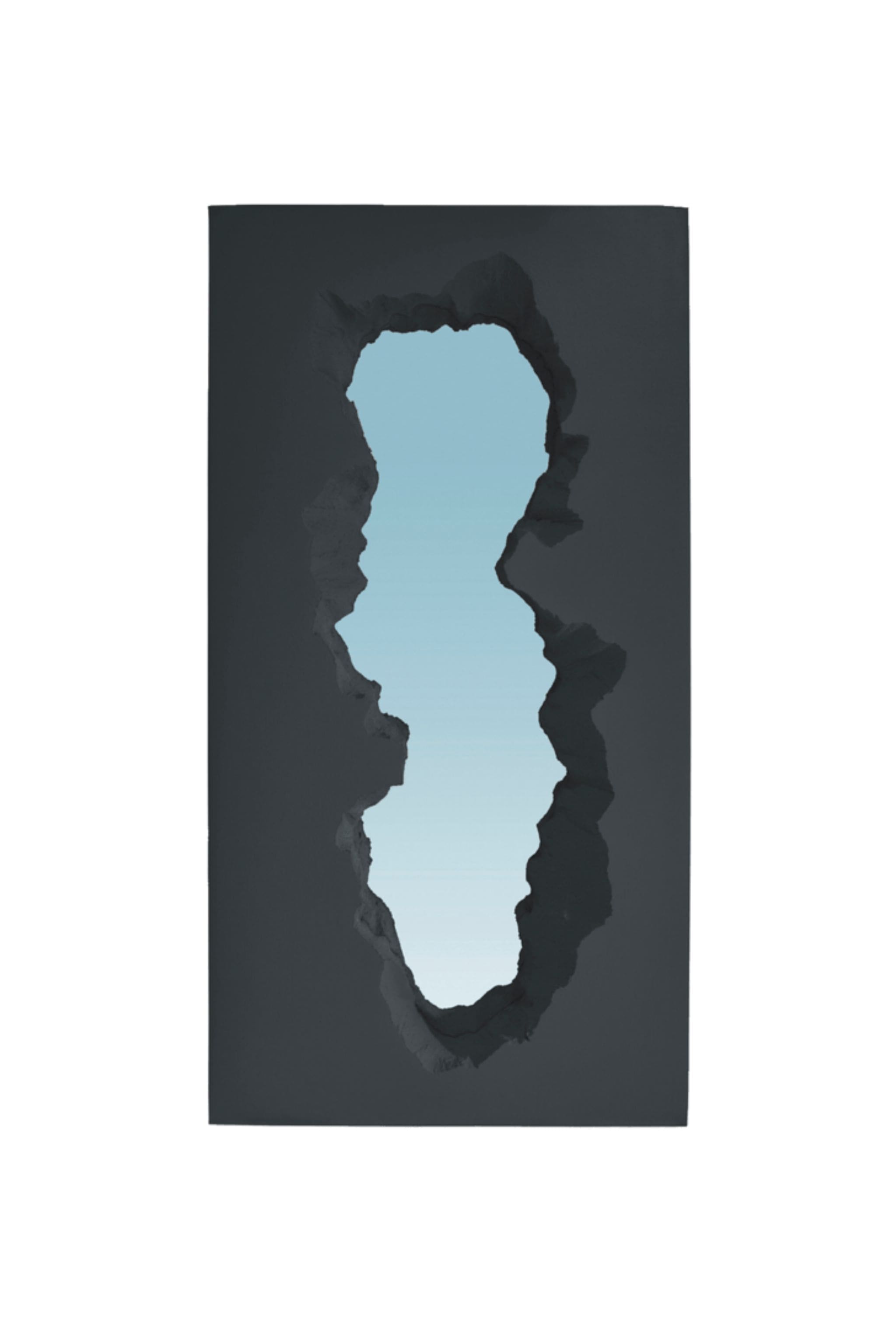 BROKEN MIRROR